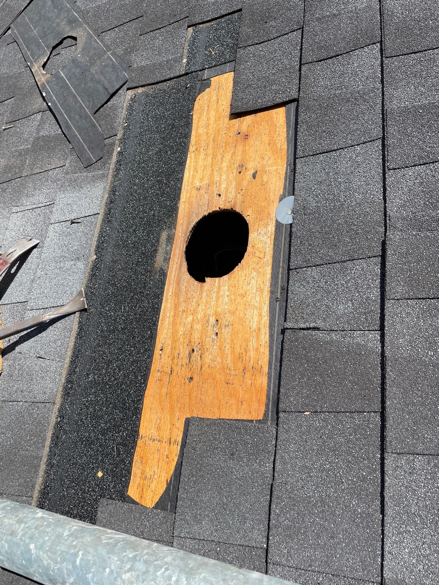 Hail Damage using Owen's Corning Duration (Lifetime) Shingles by Roof Repair Company