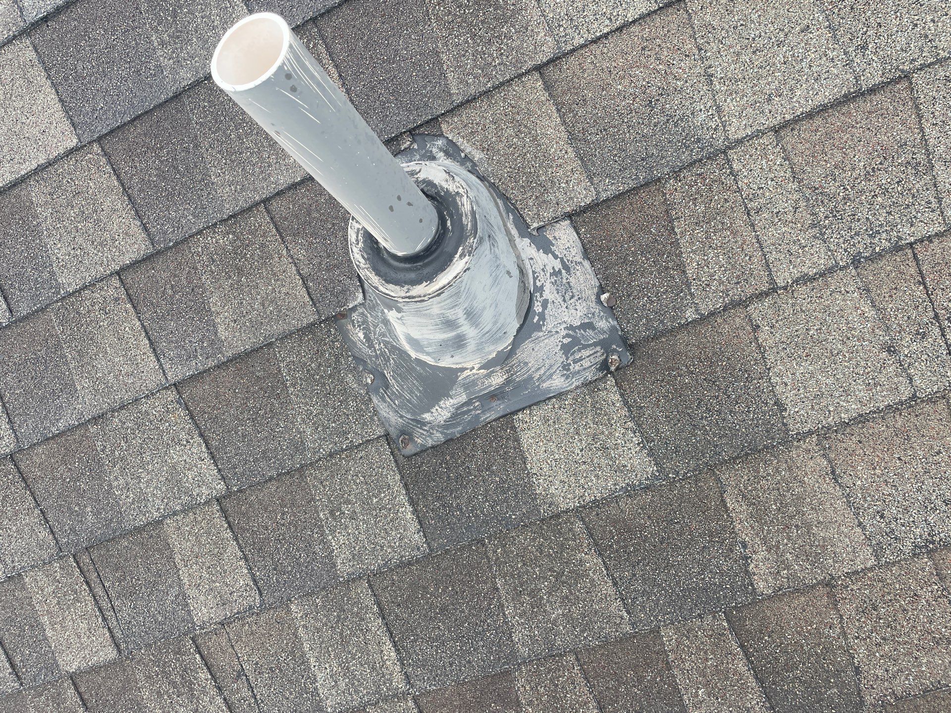 Hail Damage using Owen's Corning Duration (Lifetime) Shingles by Roof Repair Company