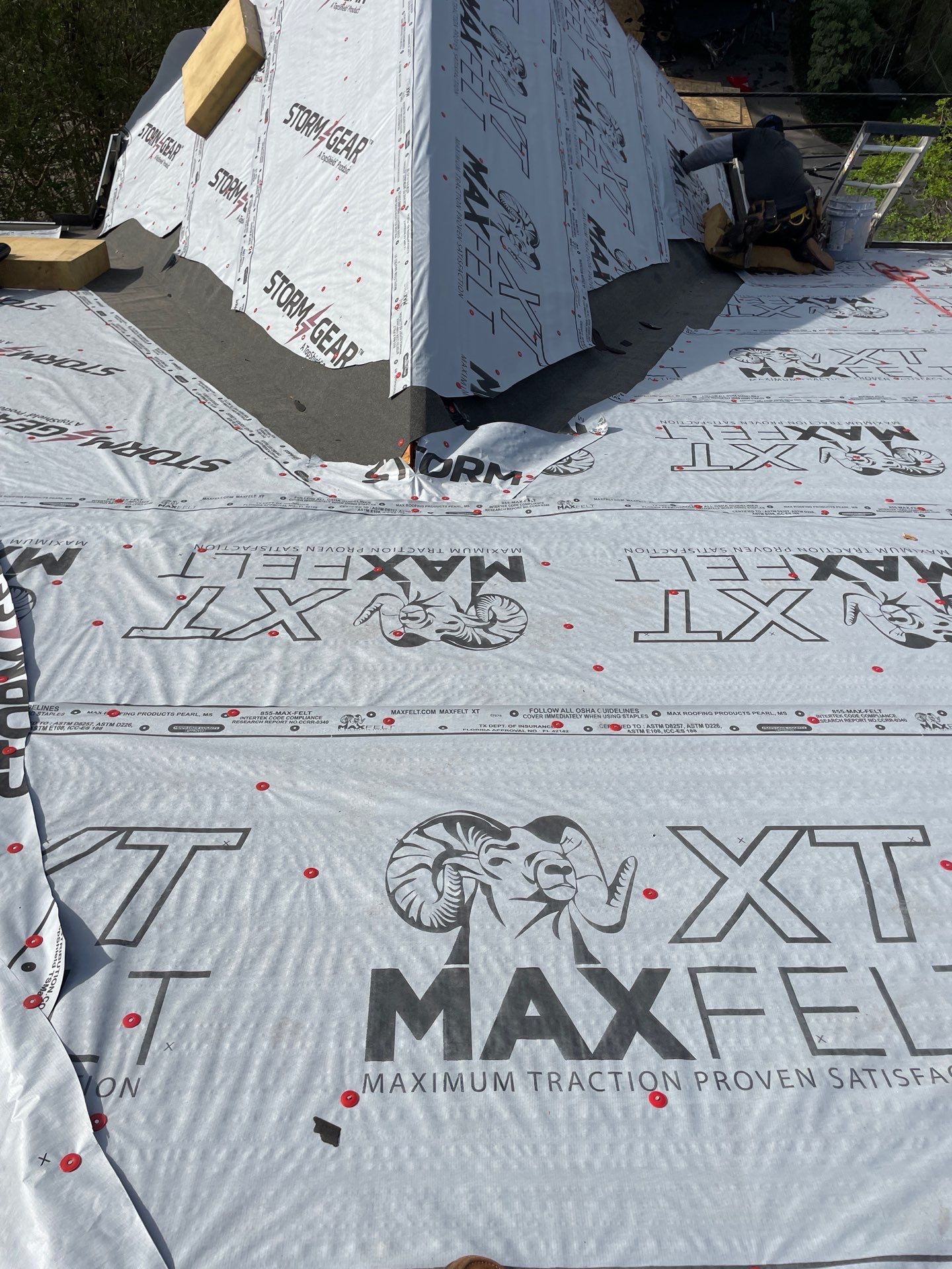 Roof Replacement Houston by Roof Repair Company
