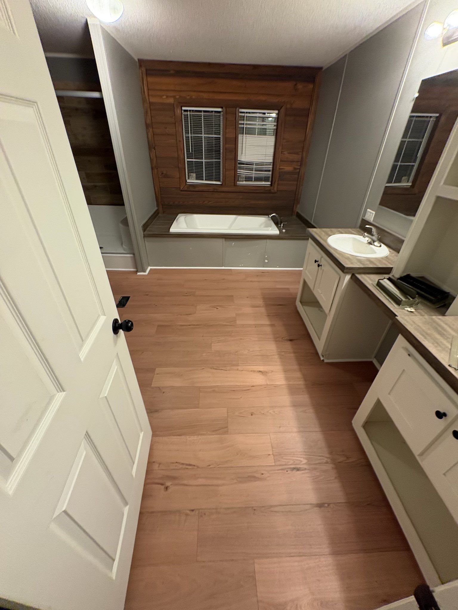 Project 89 by FMP Flooring