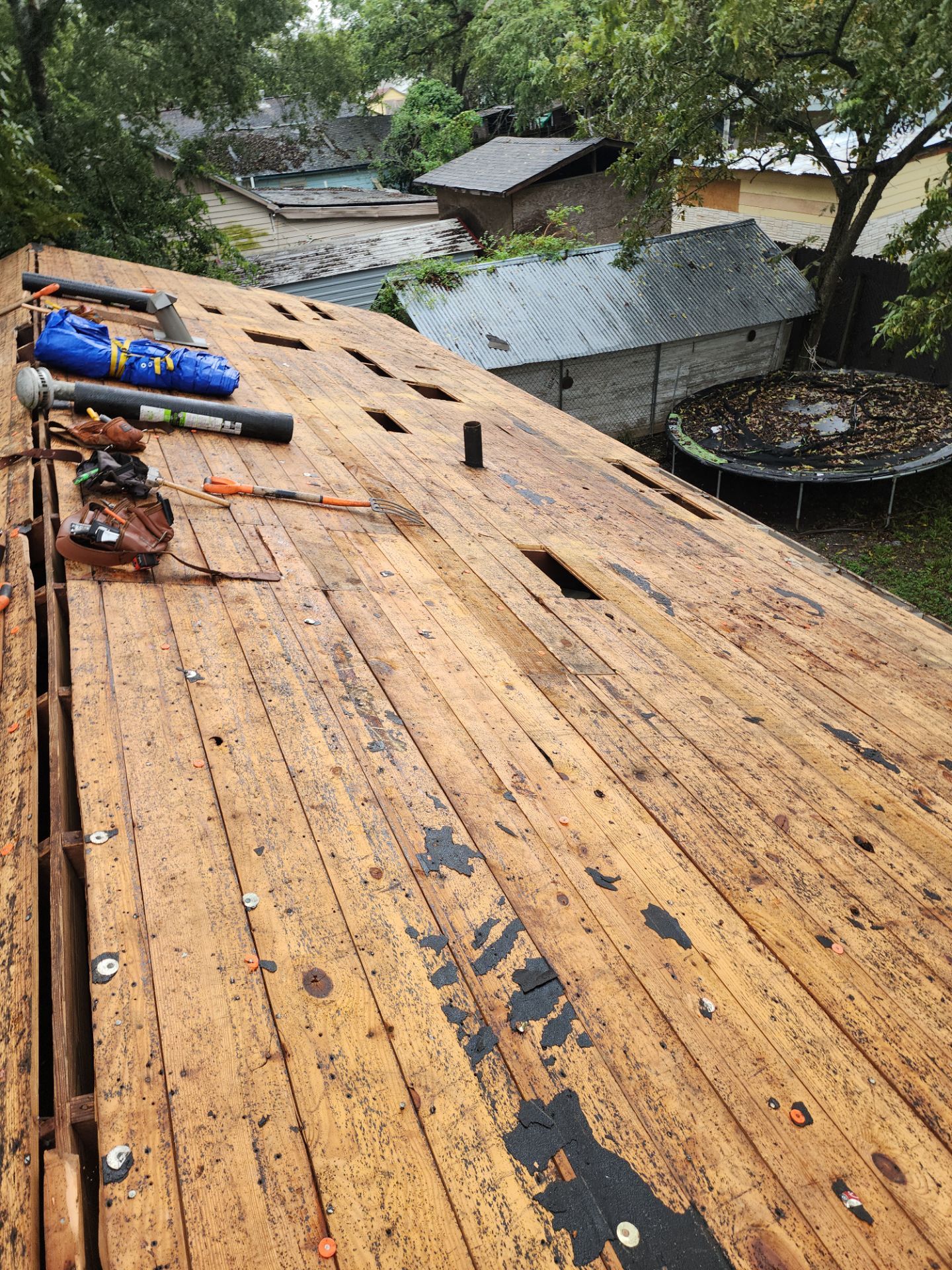 Residential Roofing Installation using Owen's Corning Duration (Lifetime) Shingles by Roof Repair Company