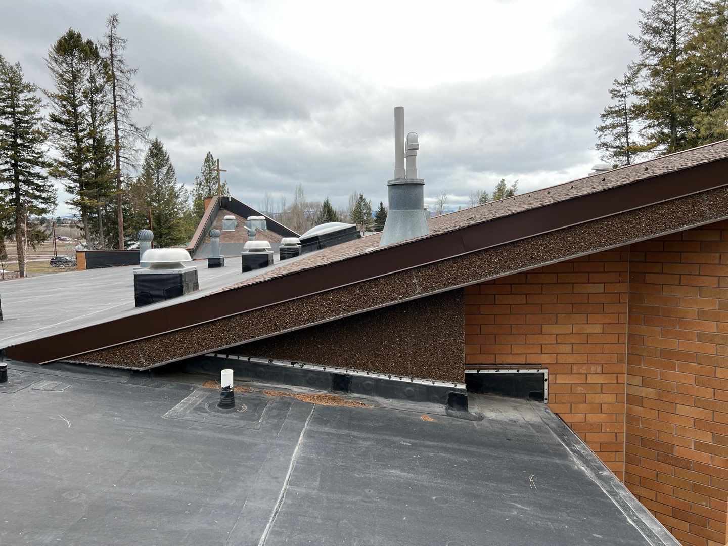 GAF Timberline HDZ - Charcoal by Montana Roofing Solutions