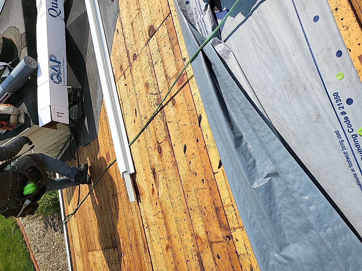 ATLAS PINNACLE COLOR: SCOTCHGARD PEWTER by Eagle Eye Roofing