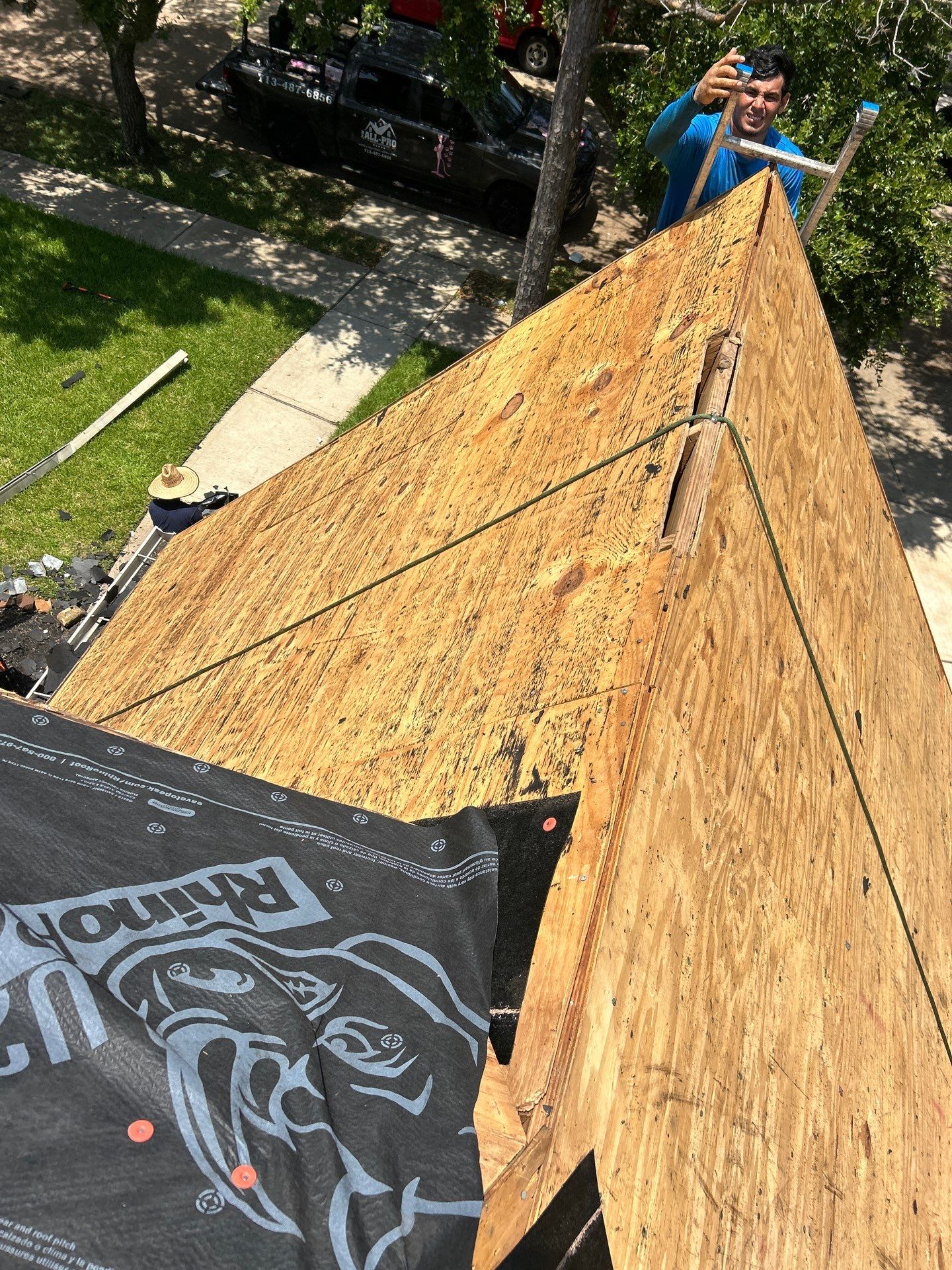 Residential Roofing Installation using Owen's Corning Duration (Lifetime) Shingles by Roof Repair Company