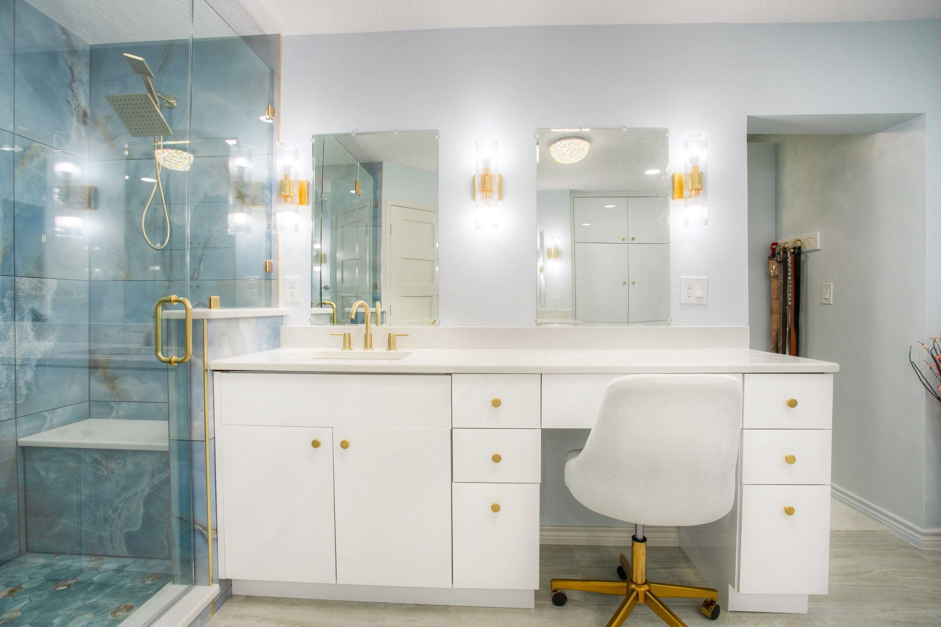 Home Addition and bathroom remodel. by CWS home remodel 