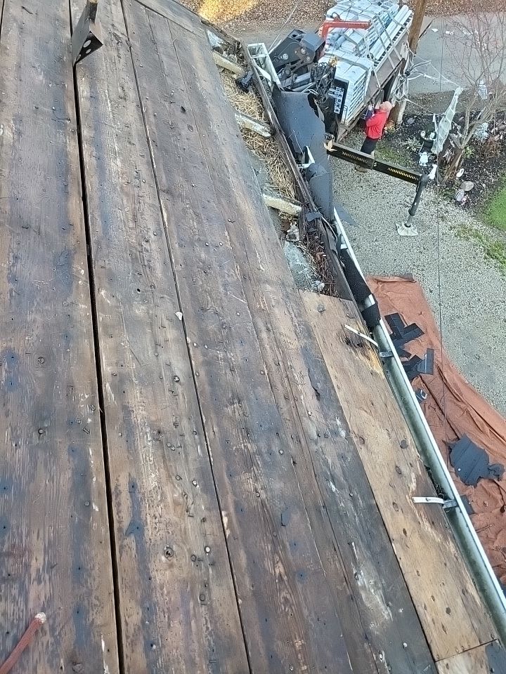 ATLAS PINNACLE COLOR: PRISTINE SCOTCHGARD BLACK DRIP EDGE: BLACK by Eagle Eye Roofing