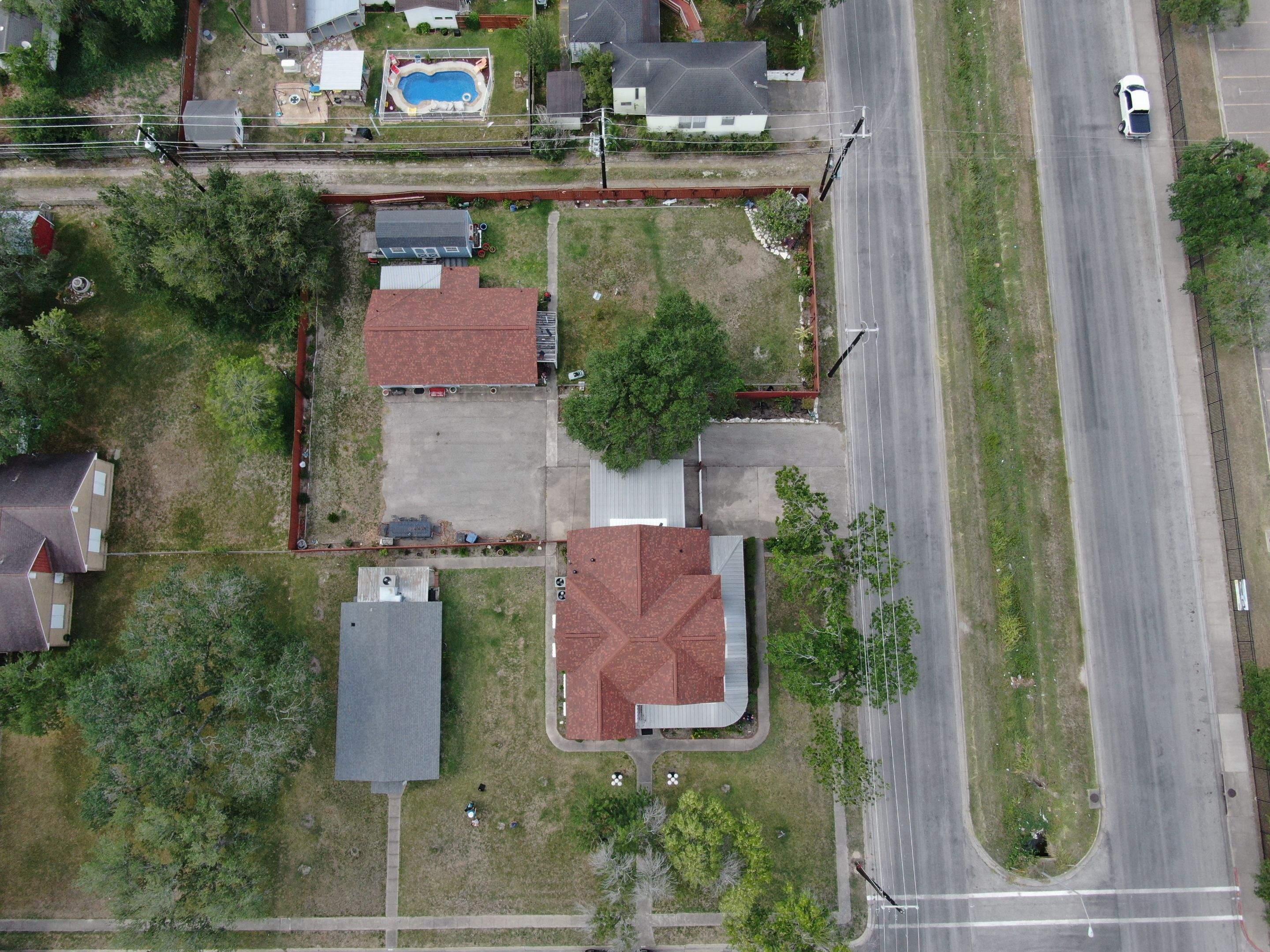 Sinton ShowStopper by Bayfront Roofing and Construction
