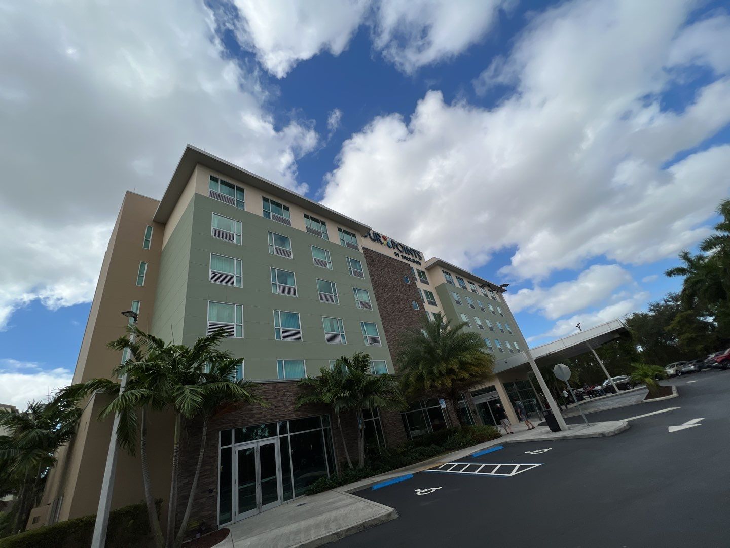 Four Points by Sheraton by Gemstone Builders, LLC.