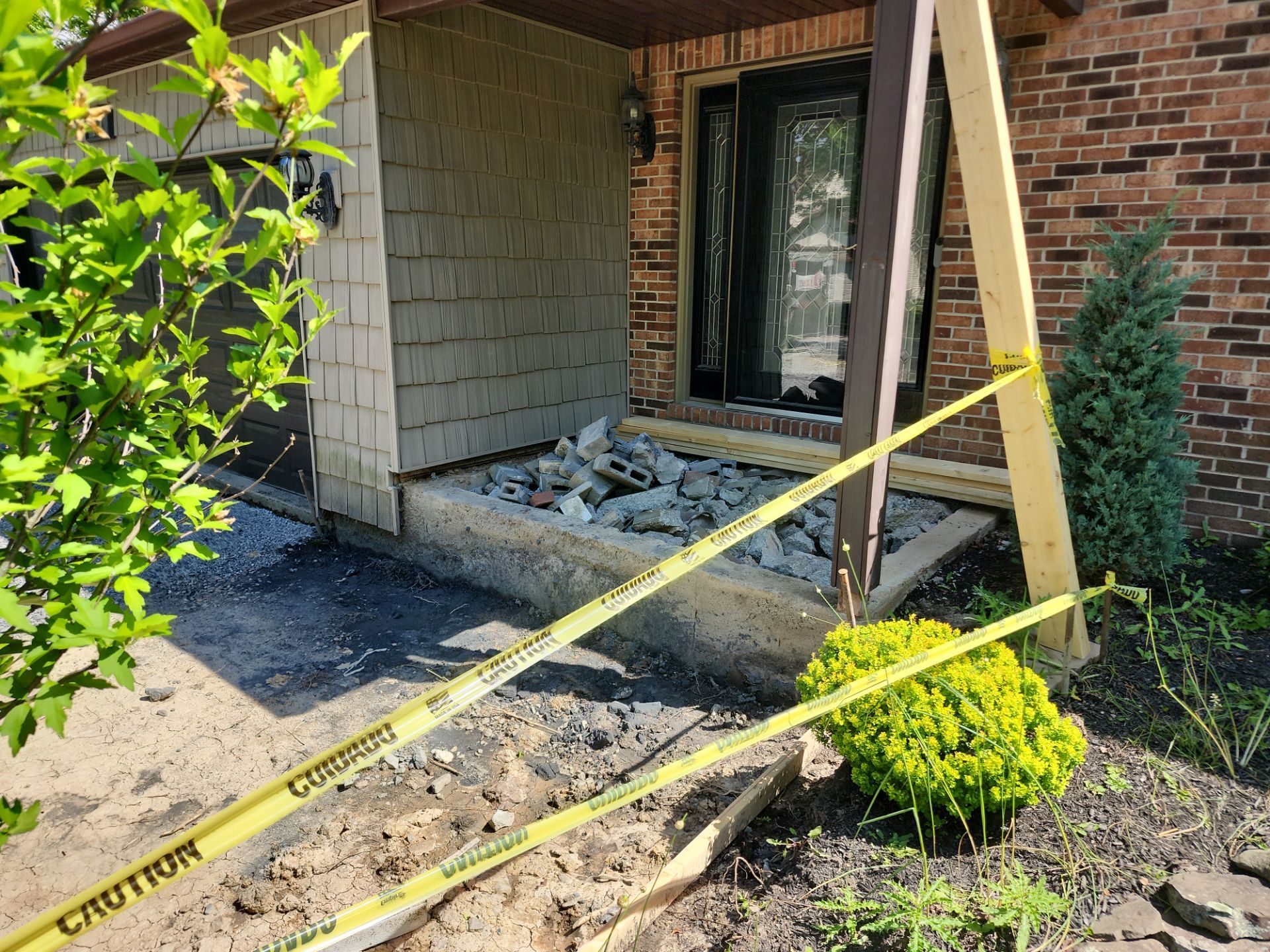 Interior Renovations, Bathroom Remodel, Concrete and Outdoor Living by Ivy Lea Construction