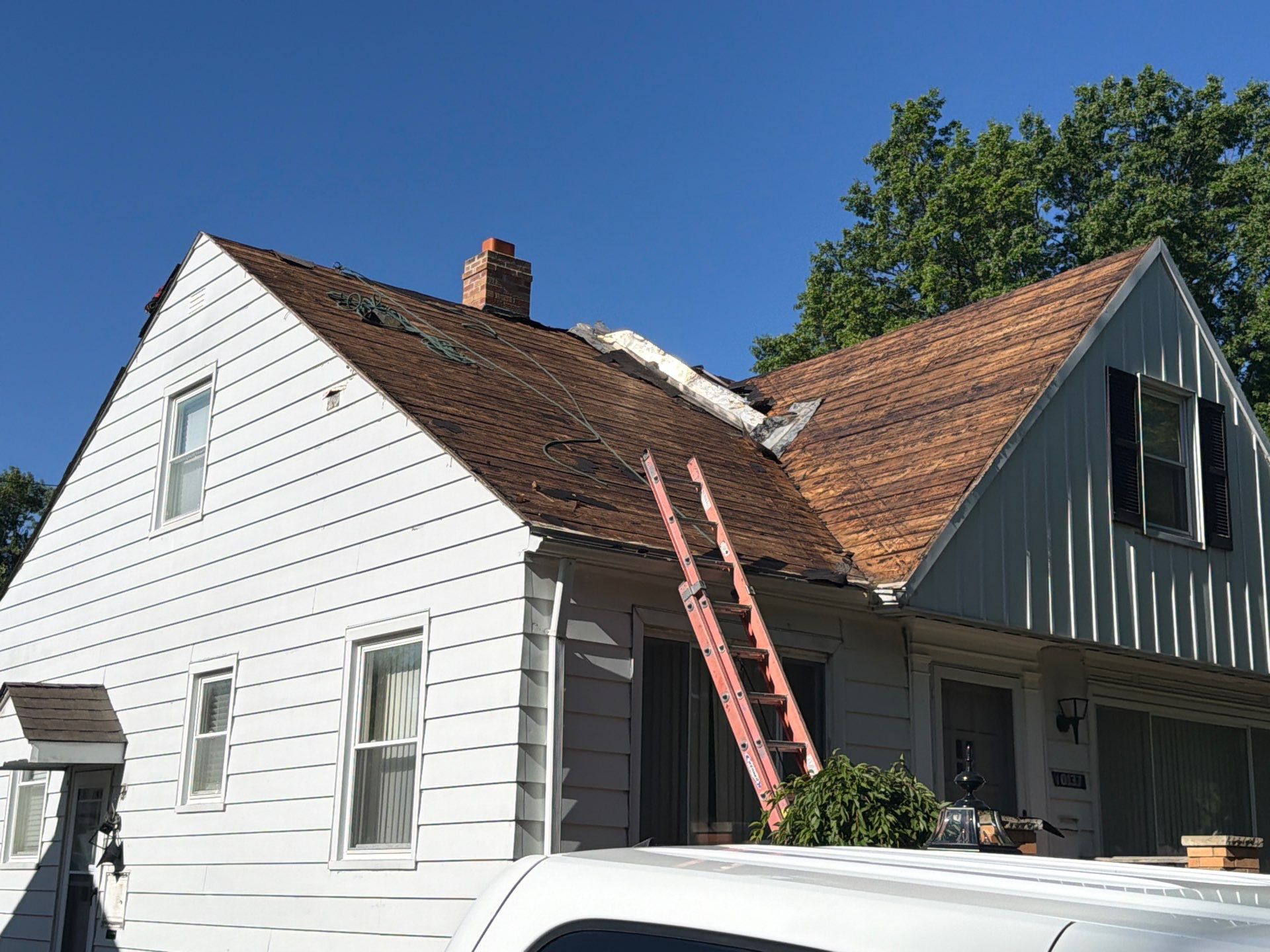 Roofing and Siding Replacement by Homestyle in Parma Heights by Homestyle Home Improvements (HHI)