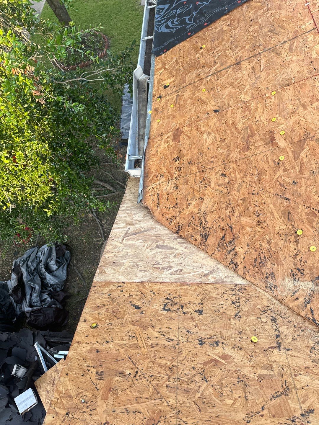 Residential Roofing Installation using Owen's Corning Duration (Lifetime) Shingles by Roof Repair Company