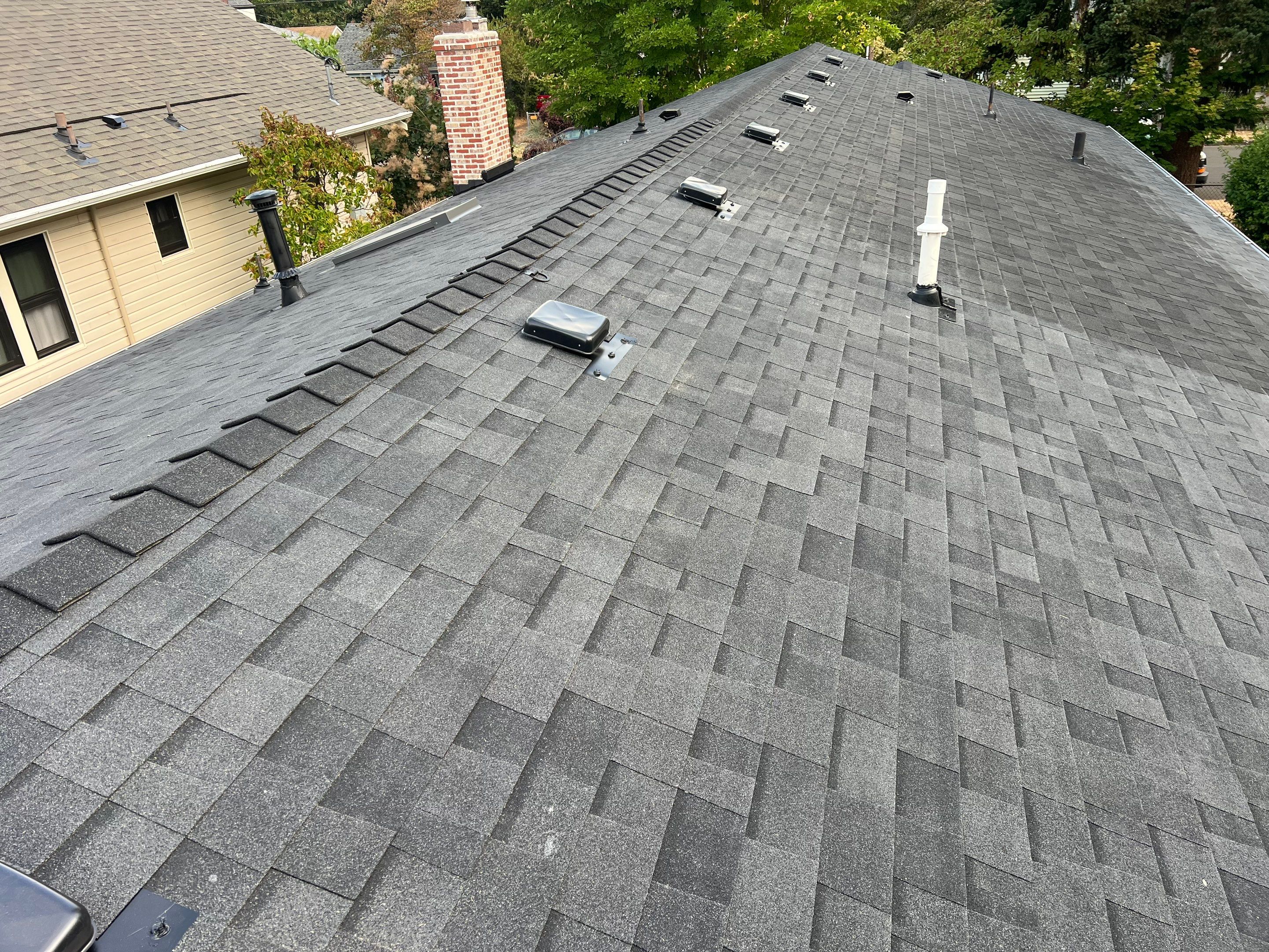 Advanced Roofing featured photo.