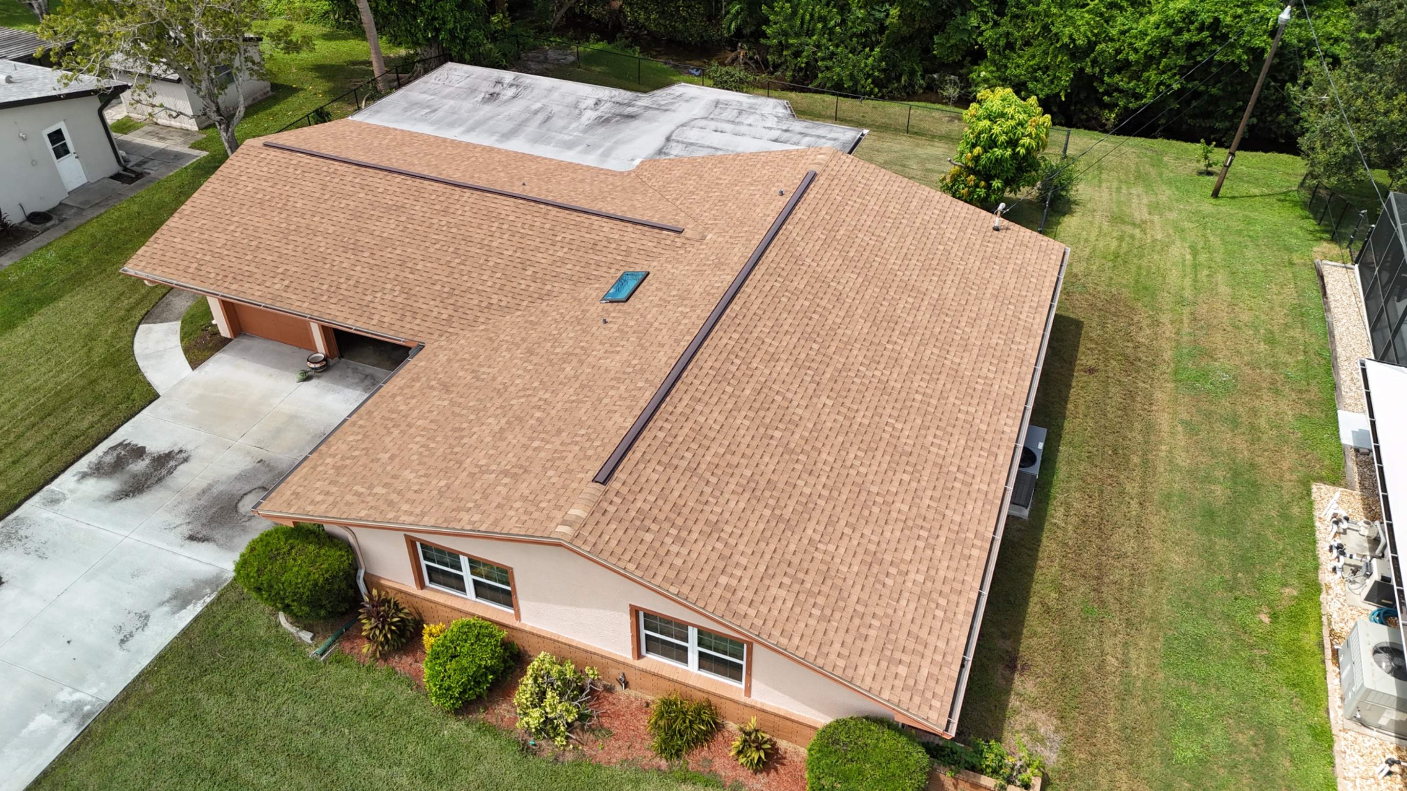 Melbourne Roof Replacement Featuring Tamko Titan Rustic Cedar Shingles by Wiedmann Construction & Roofing