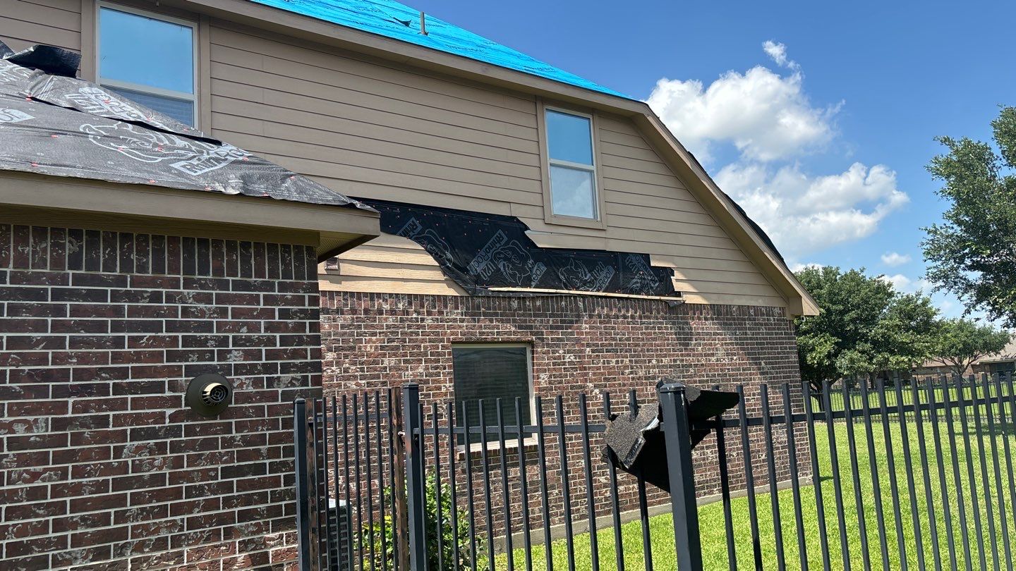 Residential Roofing Installation using Owen's Corning Duration (Lifetime) Shingles by Roof Repair Company