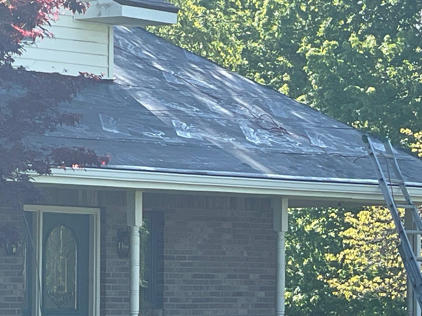 Residential Roofing Installation using Ownes Corning Brownwood Duration by Storm Contracting