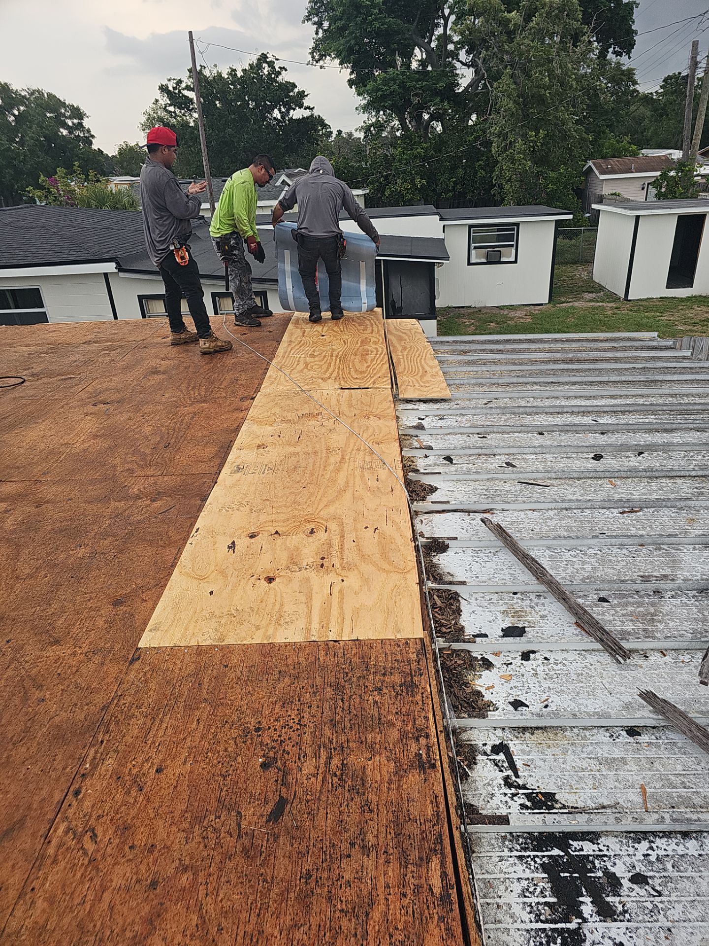 Project in St. Petersburg 33714 by Mitchell Roofing Company LLC 