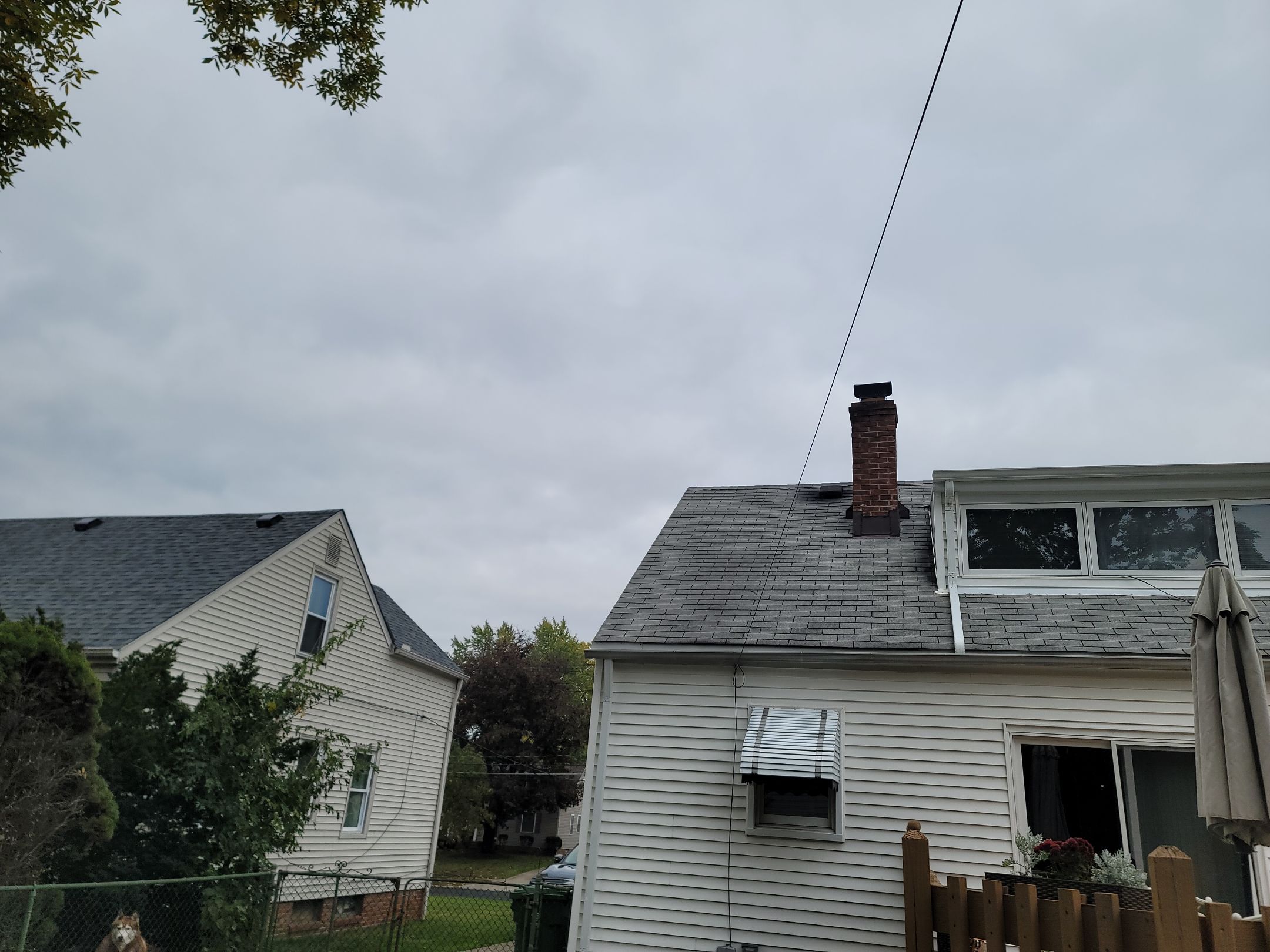 ATLAS PINNACLE COLOR: BLACK SHADOW DRIP EDGE: WHITE by Eagle Eye Roofing