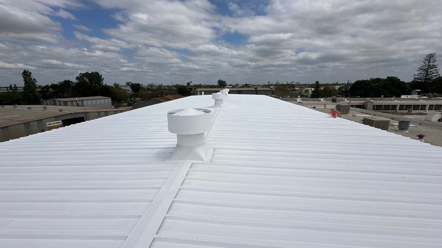 MR Roofing system using Conklin BenchPly system with PUMA top coat by Straight Edge Roofing Inc