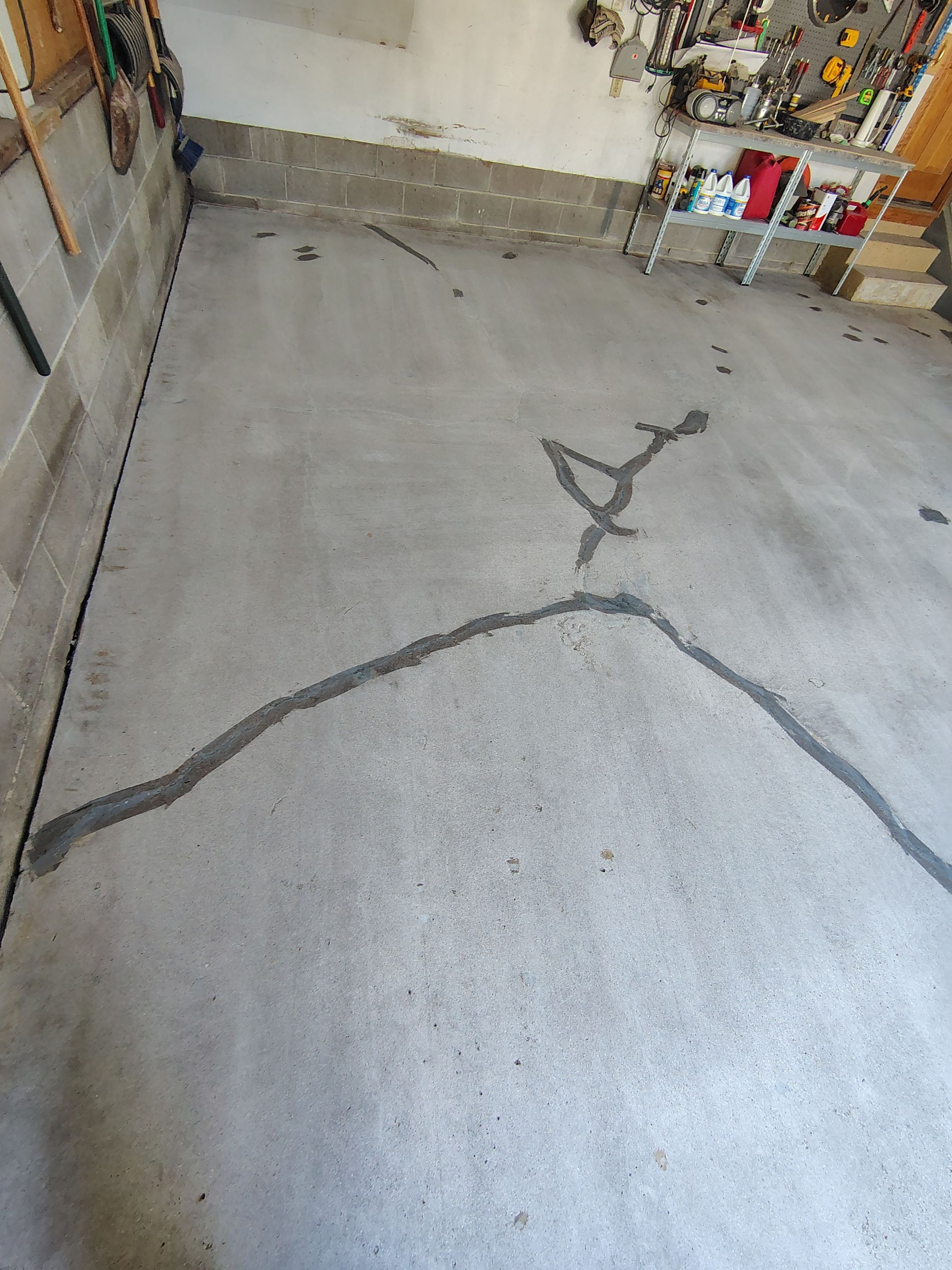 Nightfall Decorative Chip Garage Floor Coating in Luverne, Minnesota by Select Painting, Coatings & Garage Cabinets