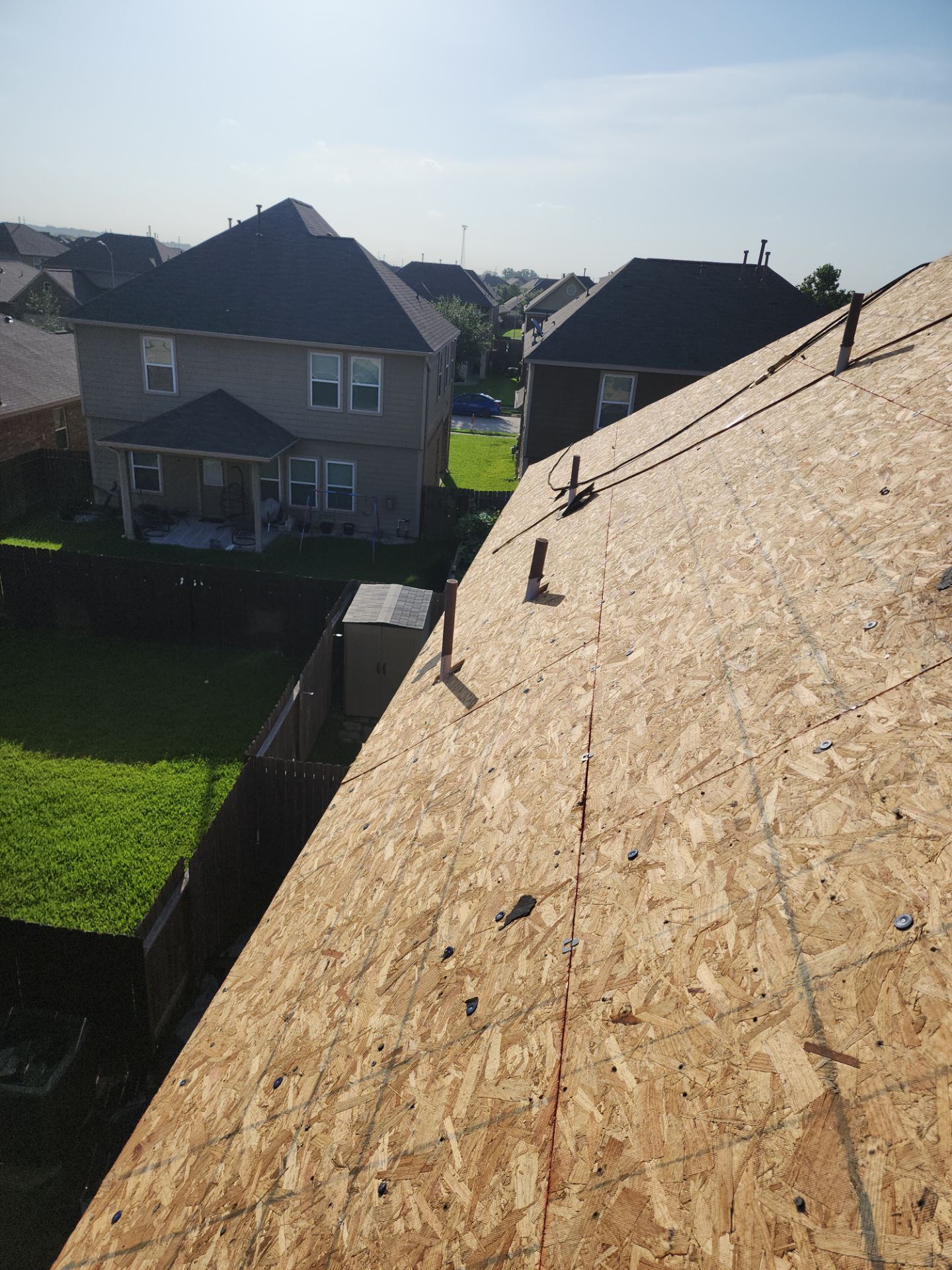 Residential Roofing Installation using Owen's Corning Duration (Lifetime) Shingles by Roof Repair Company
