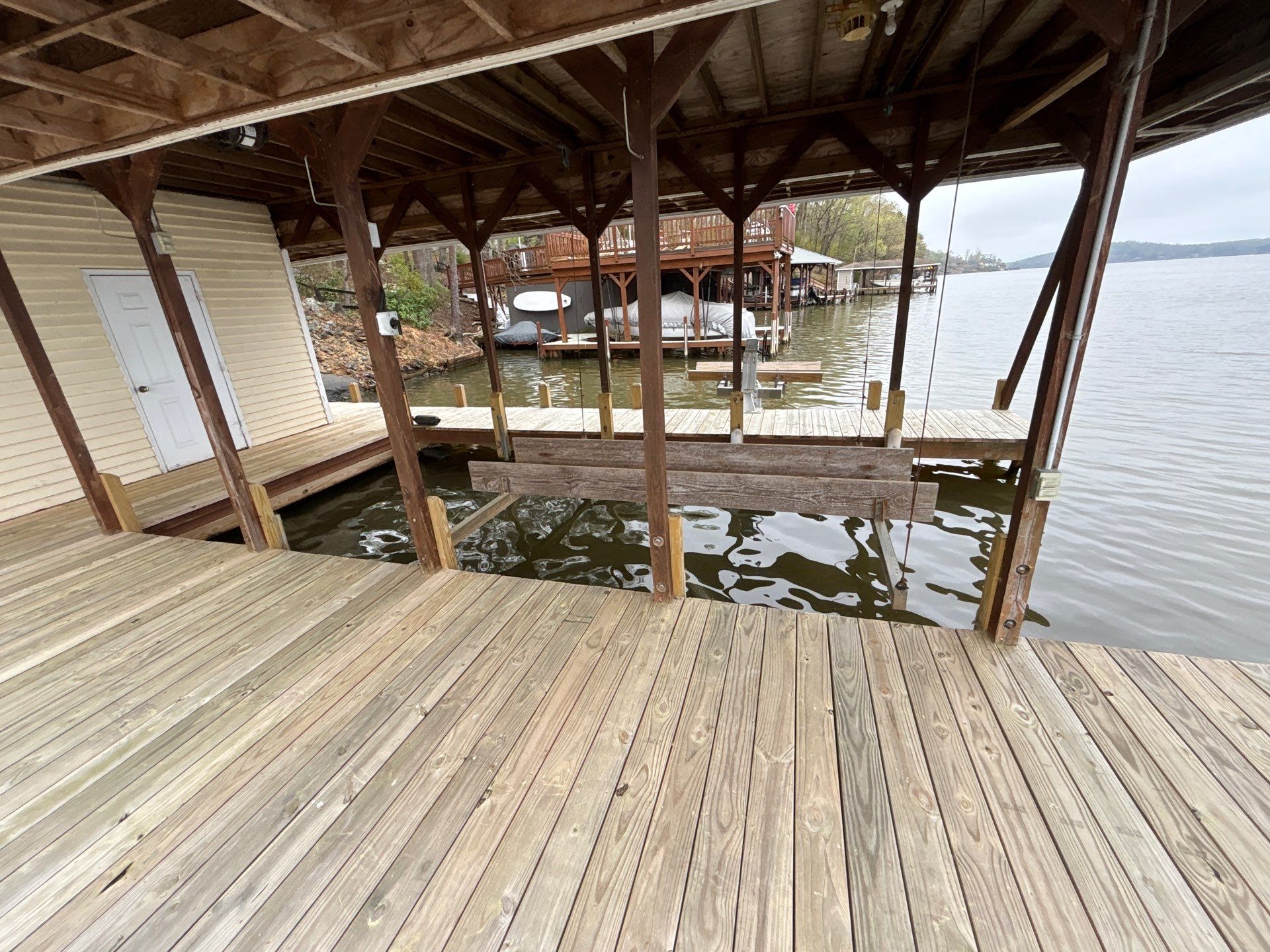 Wood Deck using Wood Sealant by DuraSeal