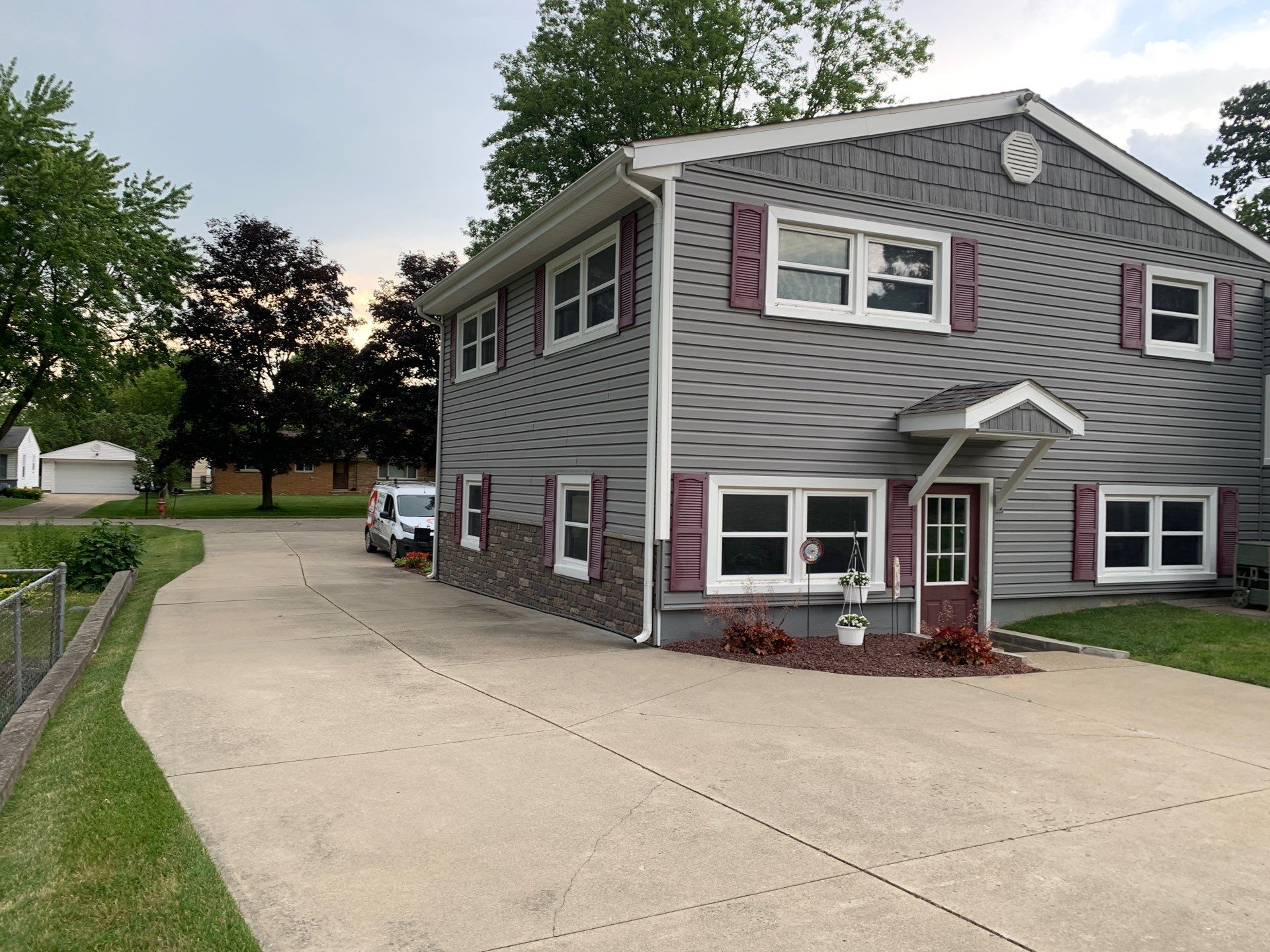 Roof Replacement using Owens Corning by 180 Contractors