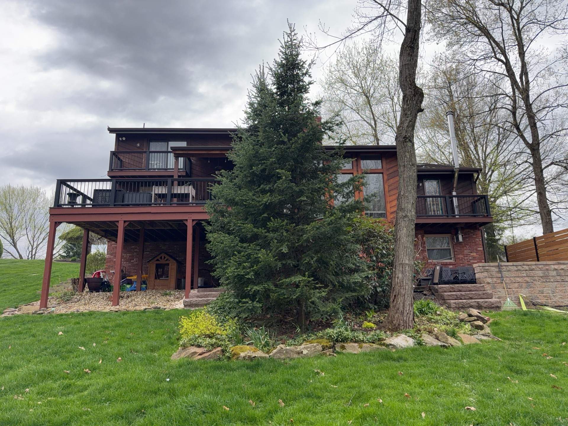 Home Siding Renovation Featuring James Hardie Monterey Taupe Siding by Ideal Siding Pittsburgh