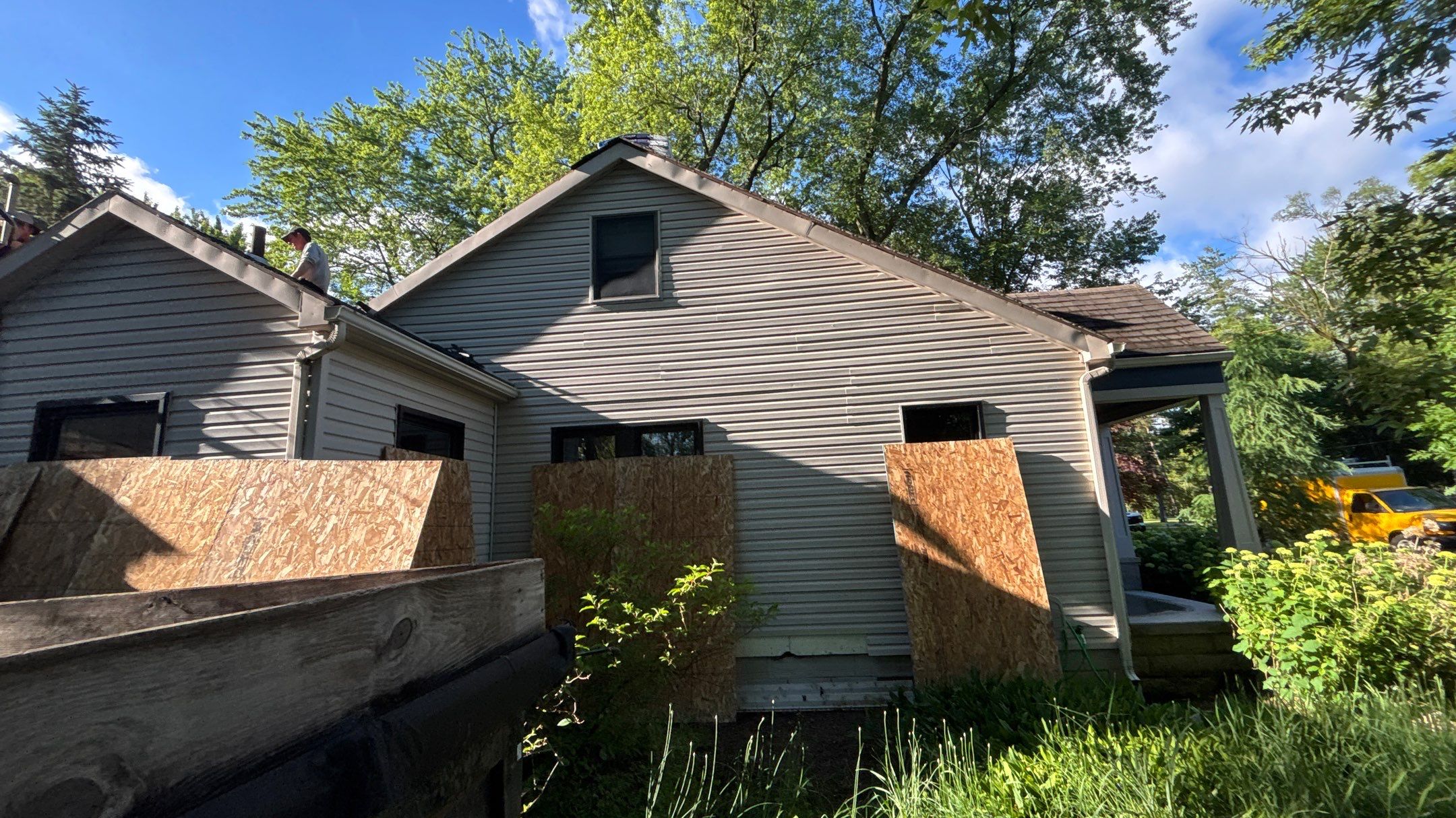 Roof Replacement using CertainTeed Landmark by 180 Contractors