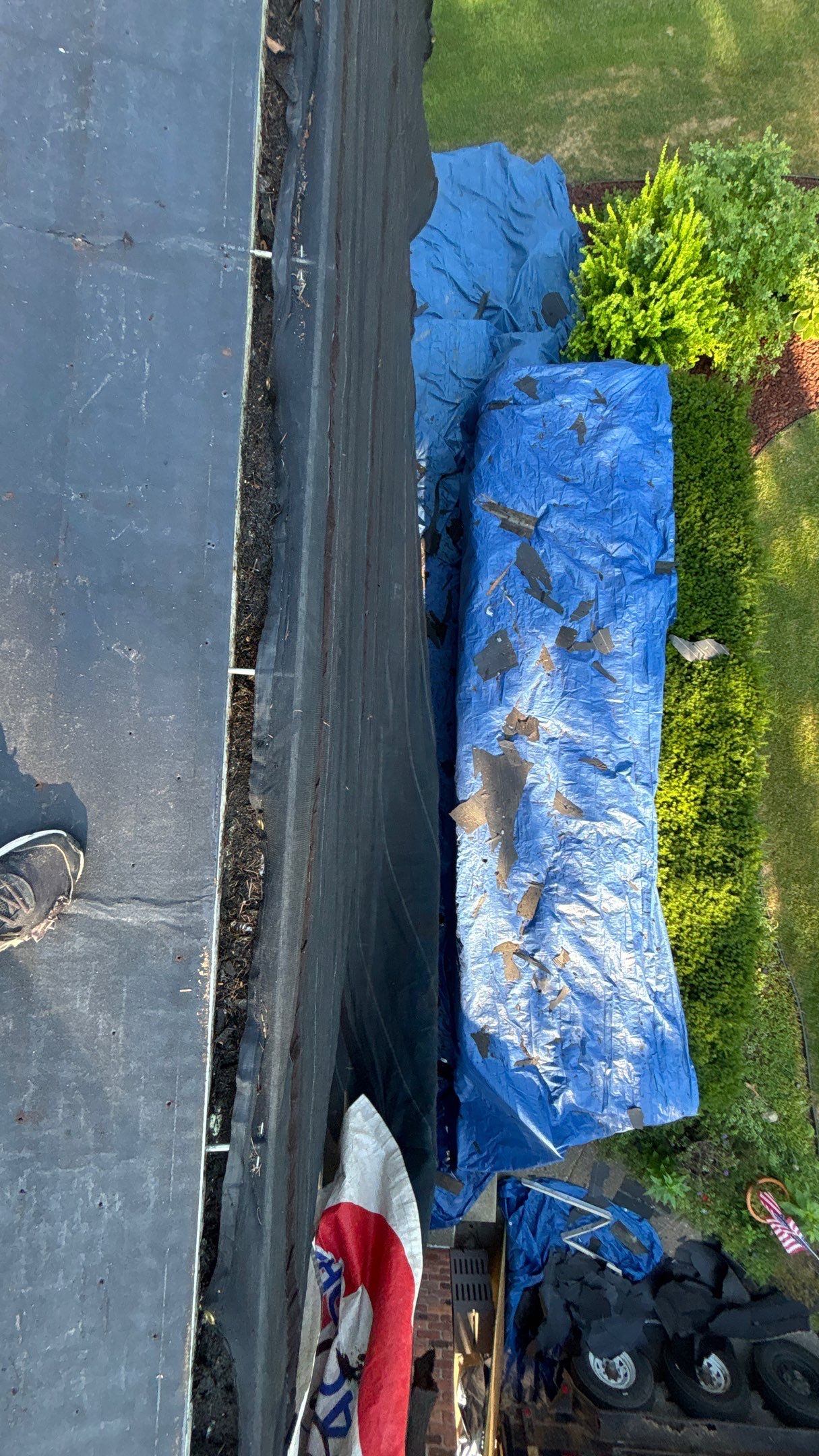 Roof Replacement using Owens Corning Onyx Black by 180 Contractors