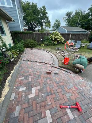 Patio & Walkway