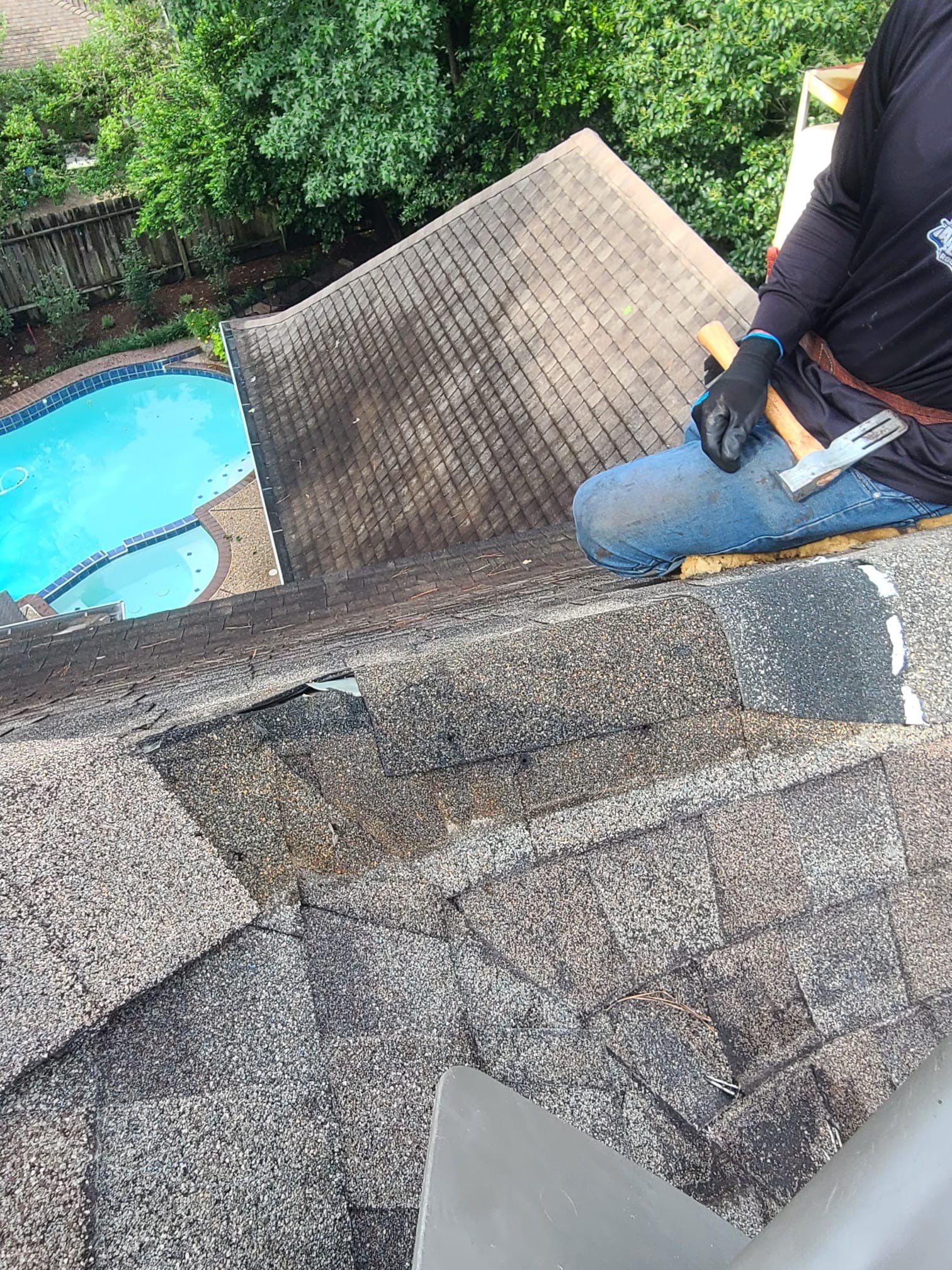 Hail Damage using Owen's Corning Duration (Lifetime) Shingles by Roof Repair Company