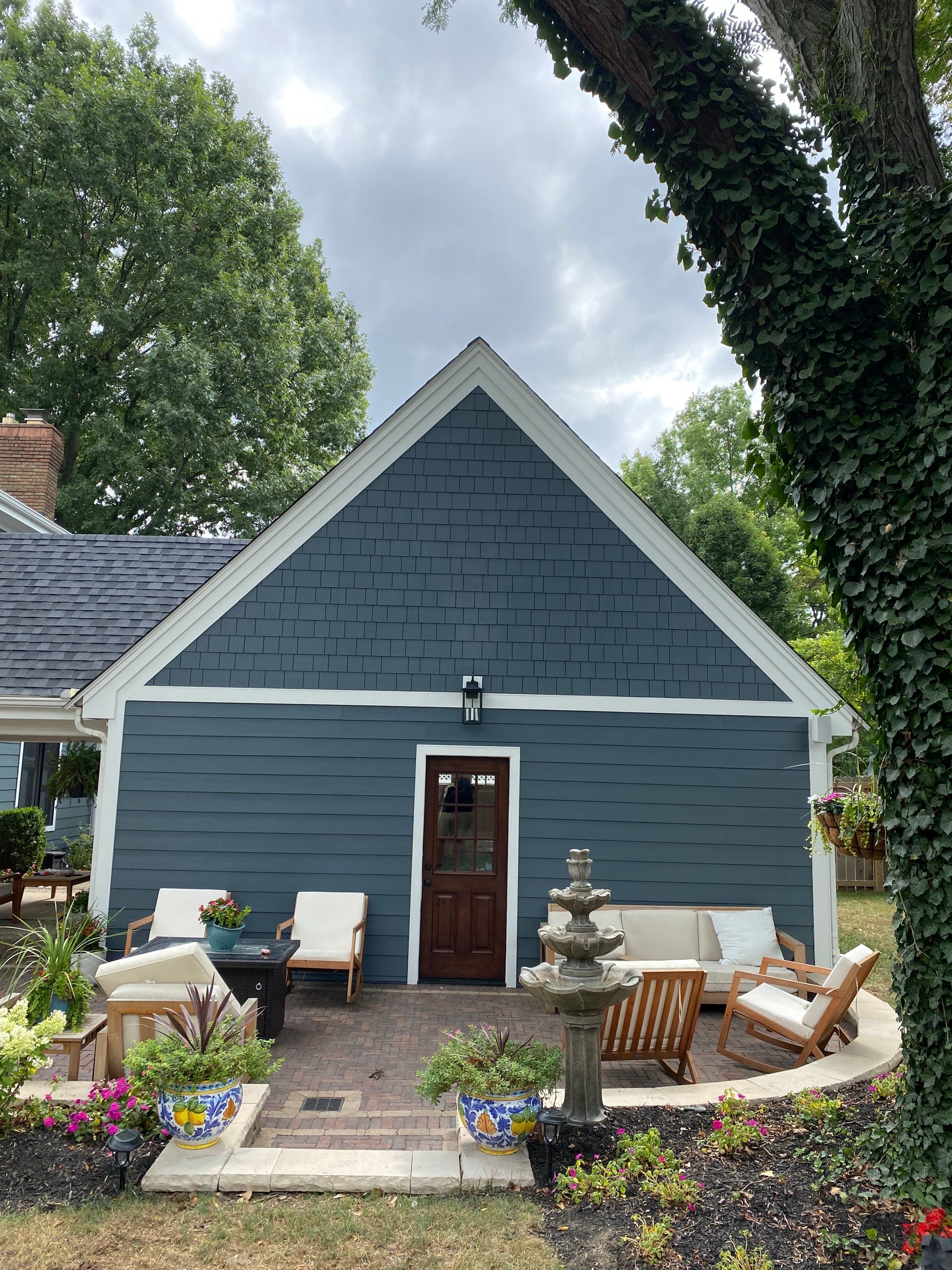 Residential Roofing Installation using James Hardie Fiber Cement Lap Siding and Certainteed Landmark Pro Shingles by Best Exteriors Inc