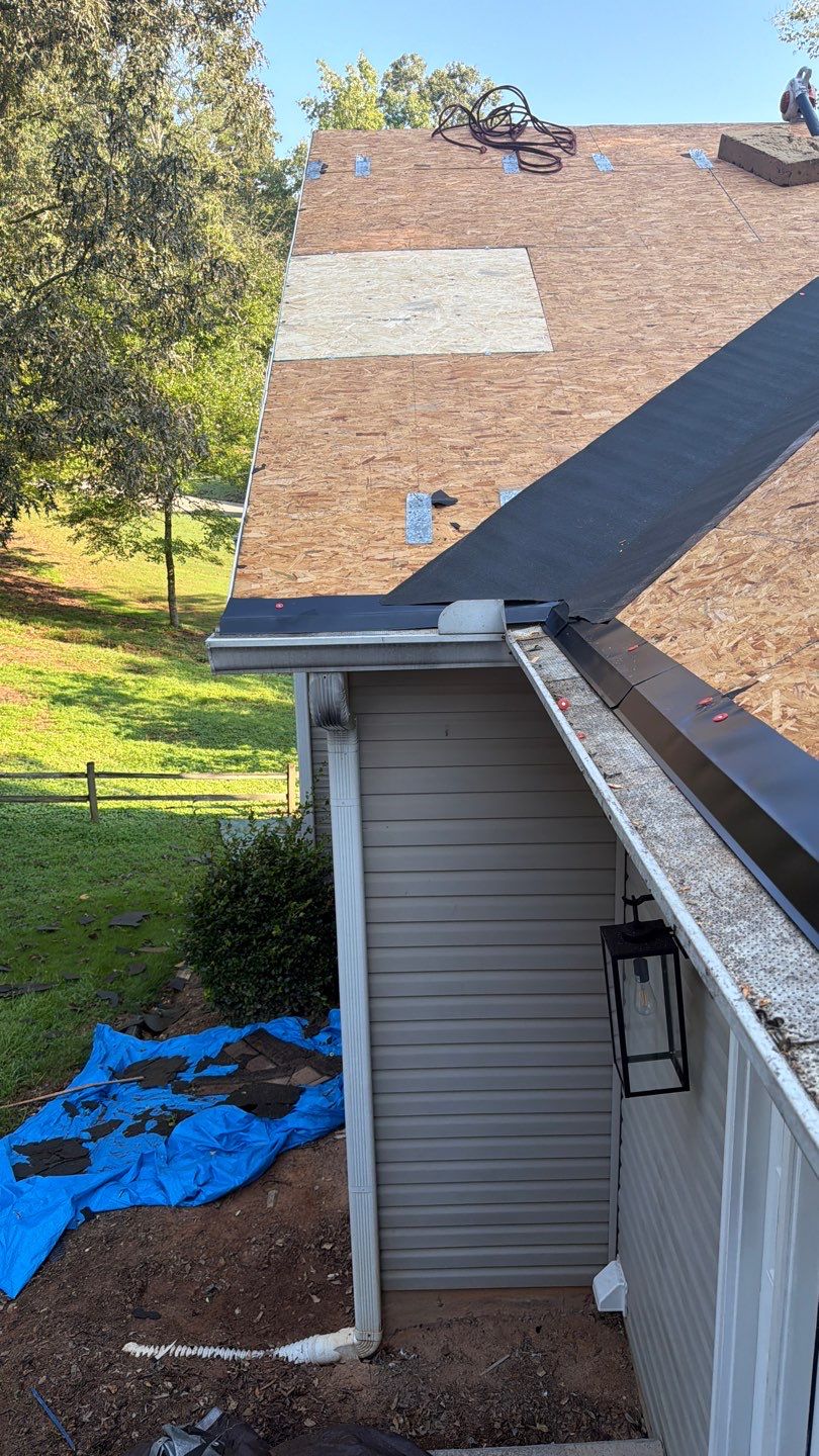 Lake Drive Dawsonville Roof Replacement  by Dom Roofing & Restoration