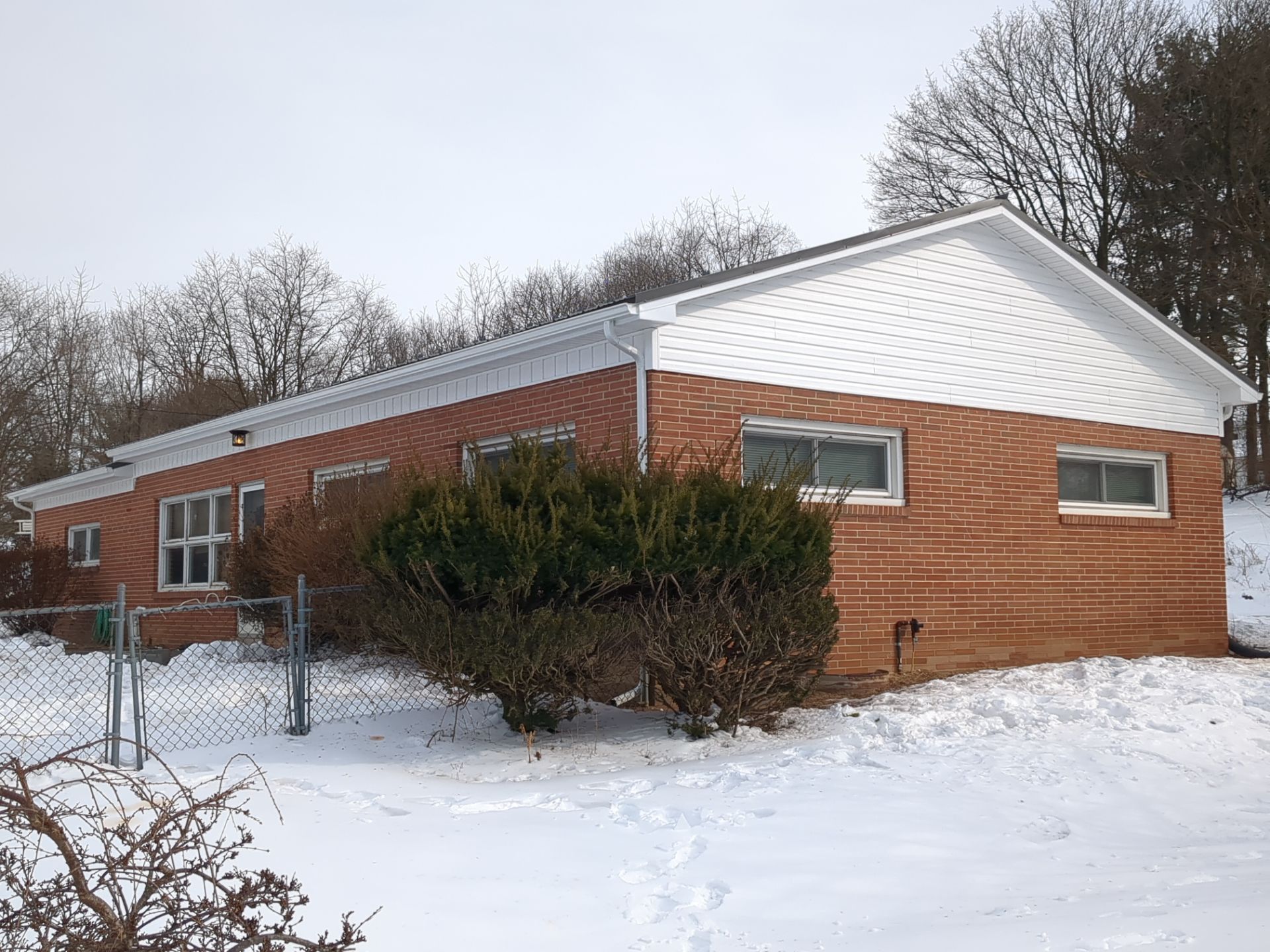 Metal Roofing and Vinyl Siding Install in Harrisburg by Esh Builders