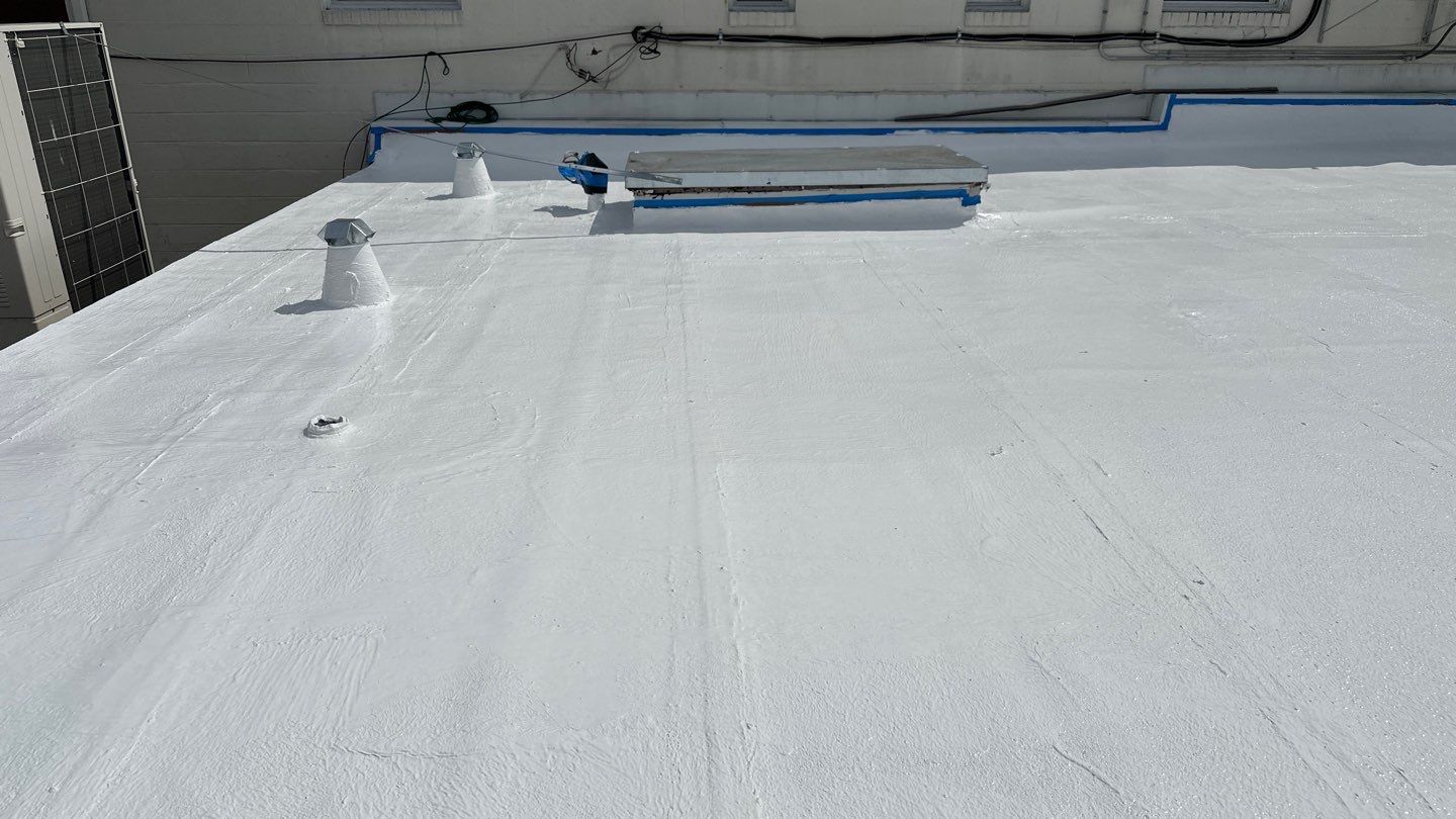 Roof Installation using Flat Roof - EPDM by ExteriorPros