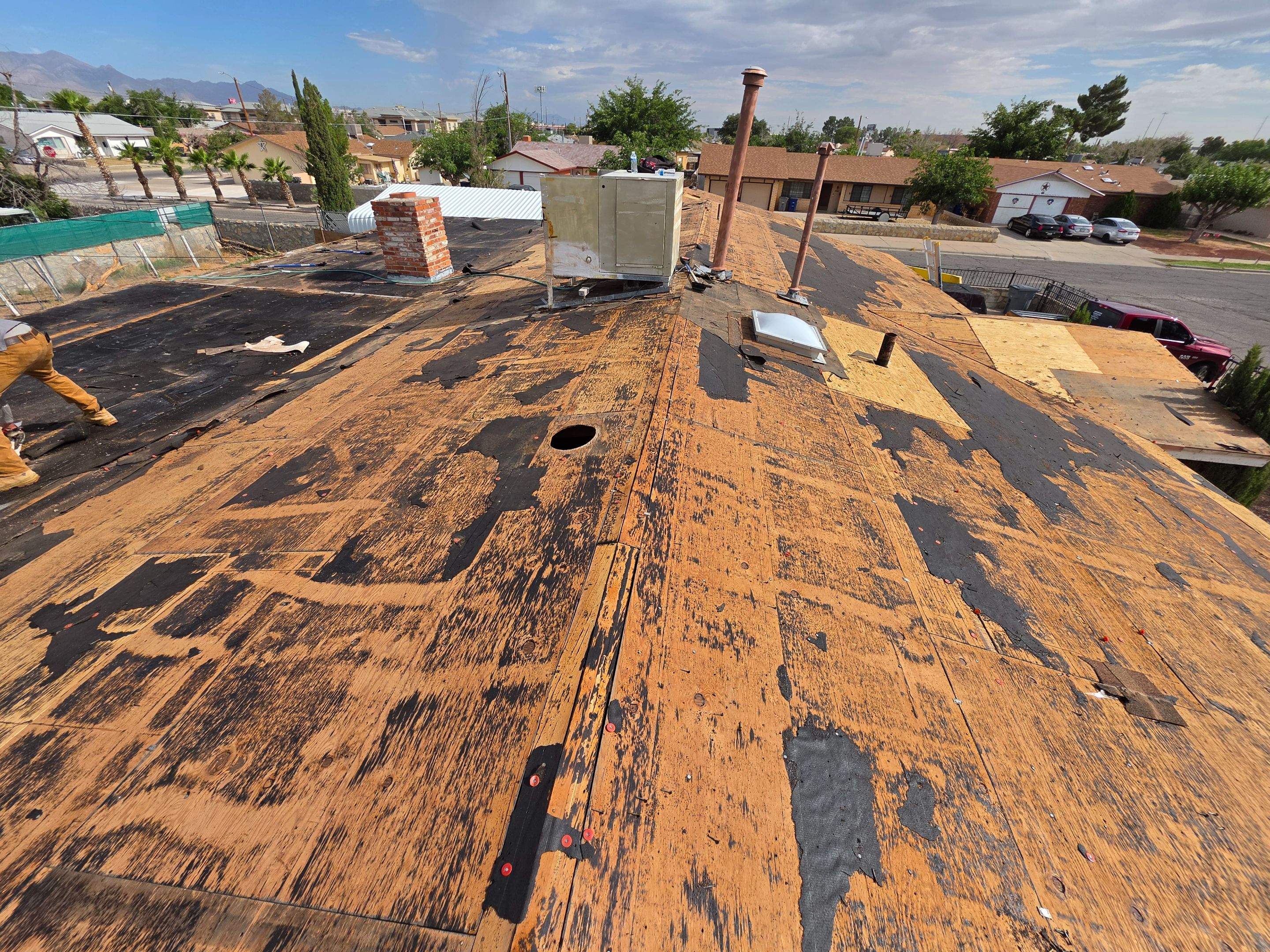 Architectural Shingle Roof Replacement and Decking Repair in El Paso by Berry Good Roofing