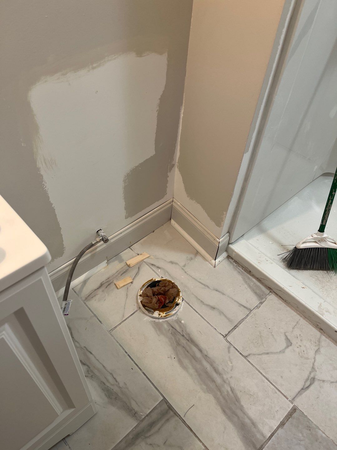 Tuscaloosa - Bathroom Addition by Pillar and Pine