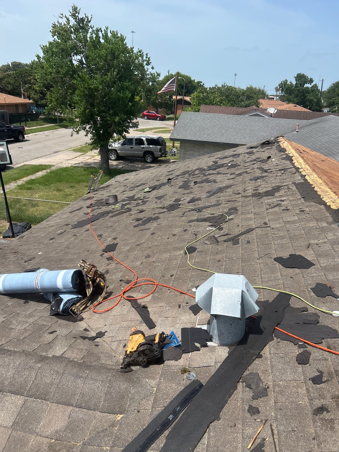 Screened in, on Spicewood by Bayfront Roofing and Construction