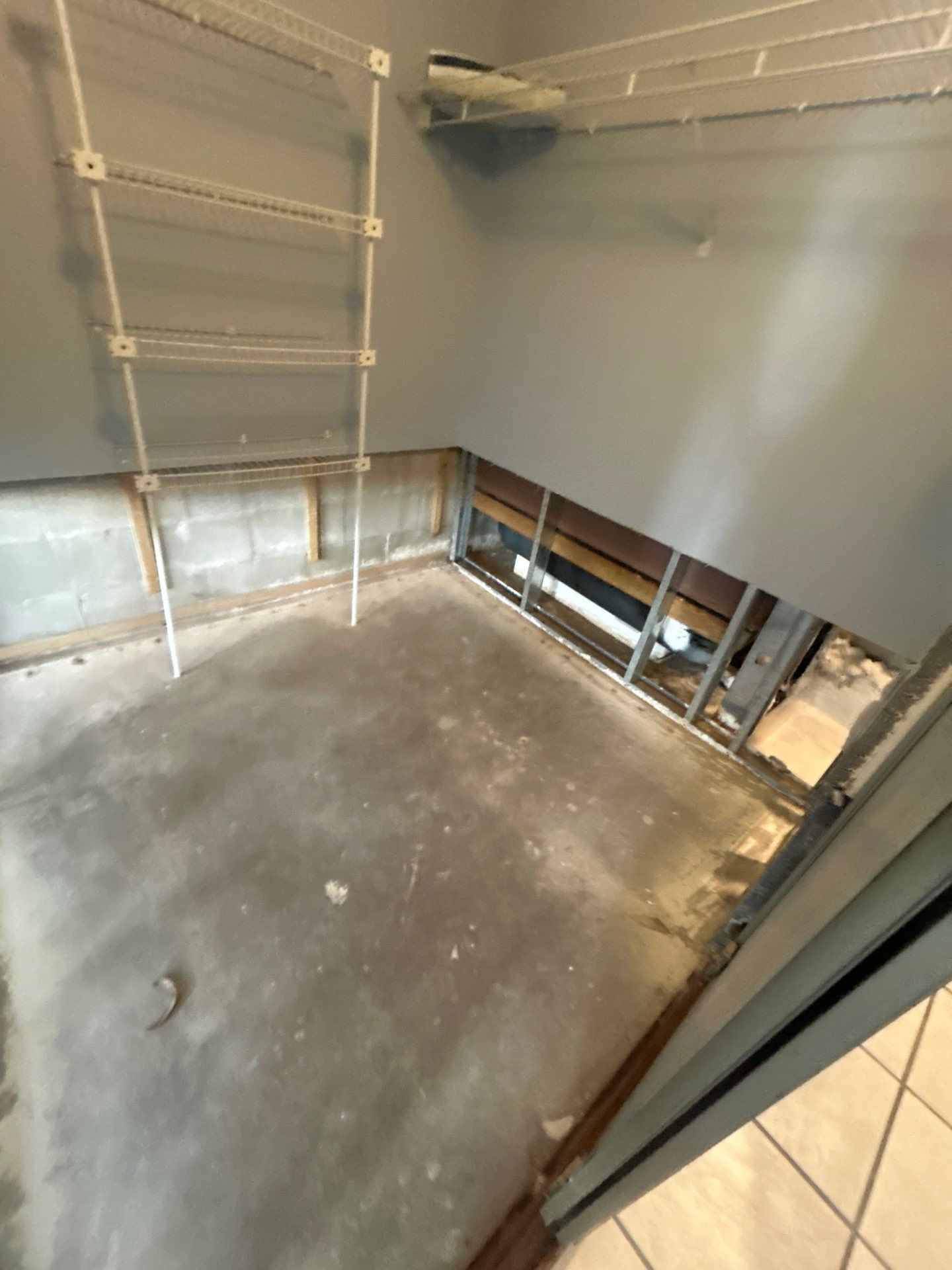 Mold Restoration In Bradenton by Ampm Restoration Services