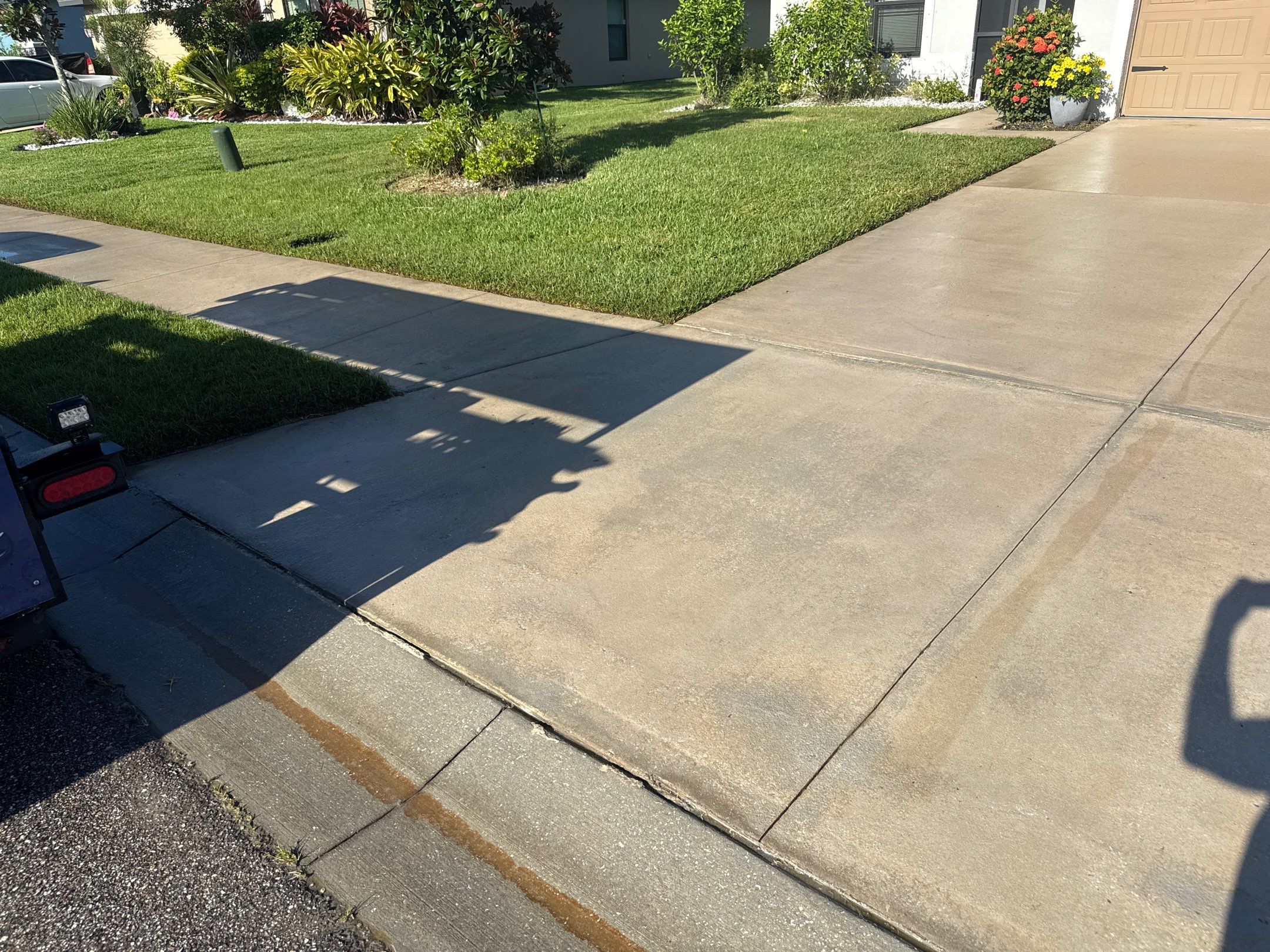 π‘ Safety and curb appeal go hand in hand! by Sunshine AquaWash