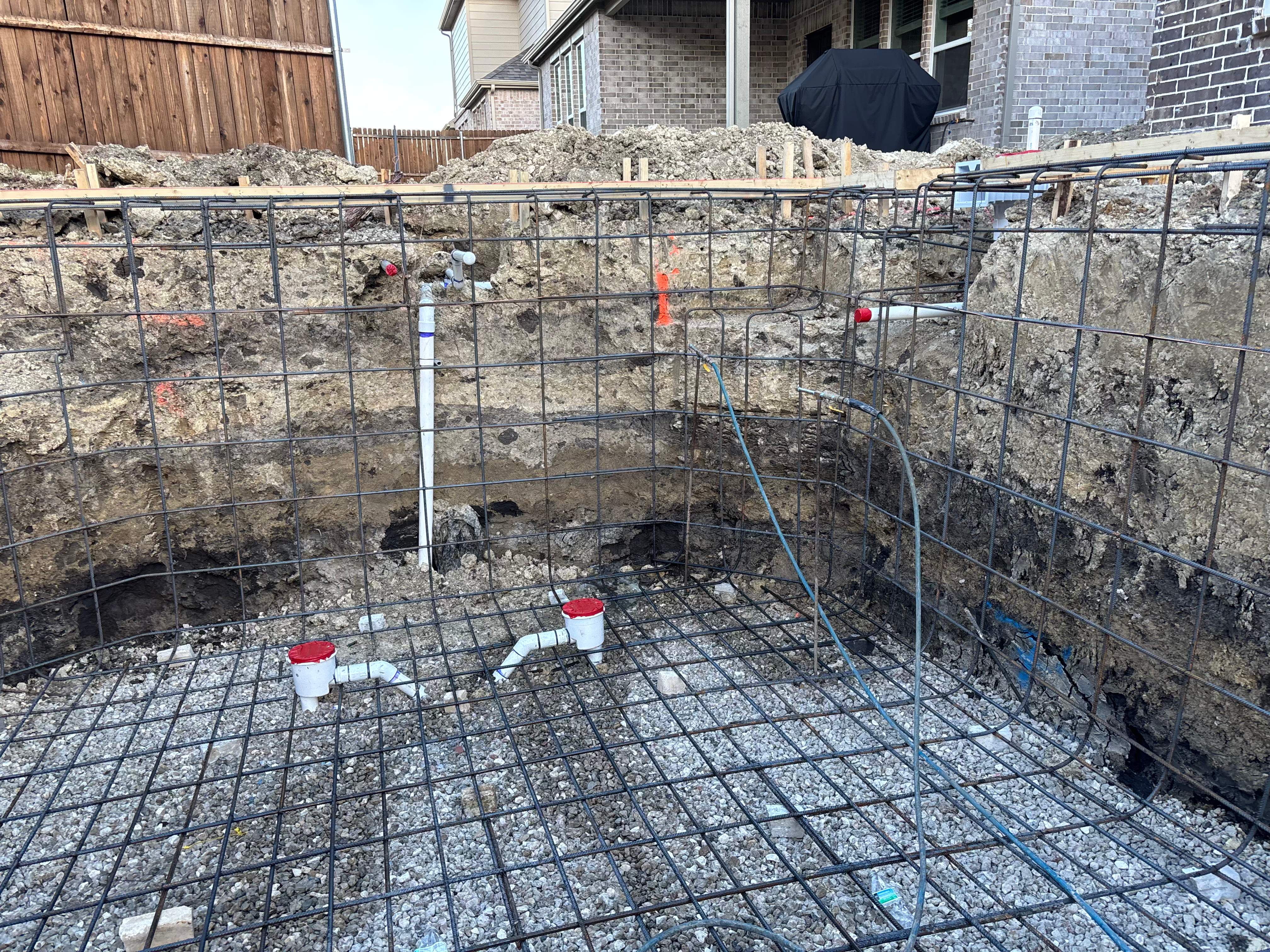 Geometric Pool with Pavers by Pinnacle Pools and Spas - DFW