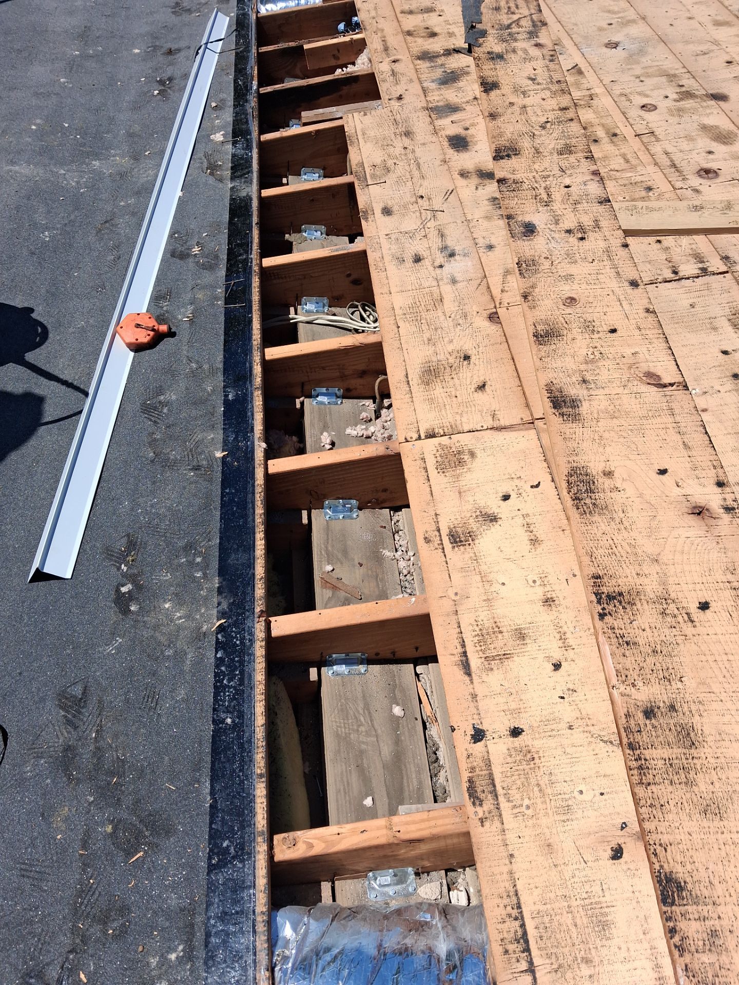 Project in St. Petersburg 33712 by Mitchell Roofing Company LLC 
