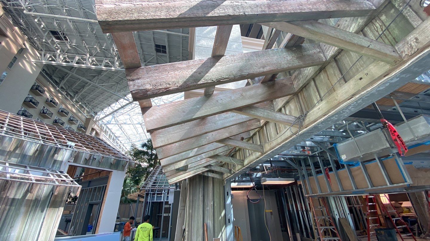 Gaylord Palms Old Hickory Restaurant by Fiddlers Roofing