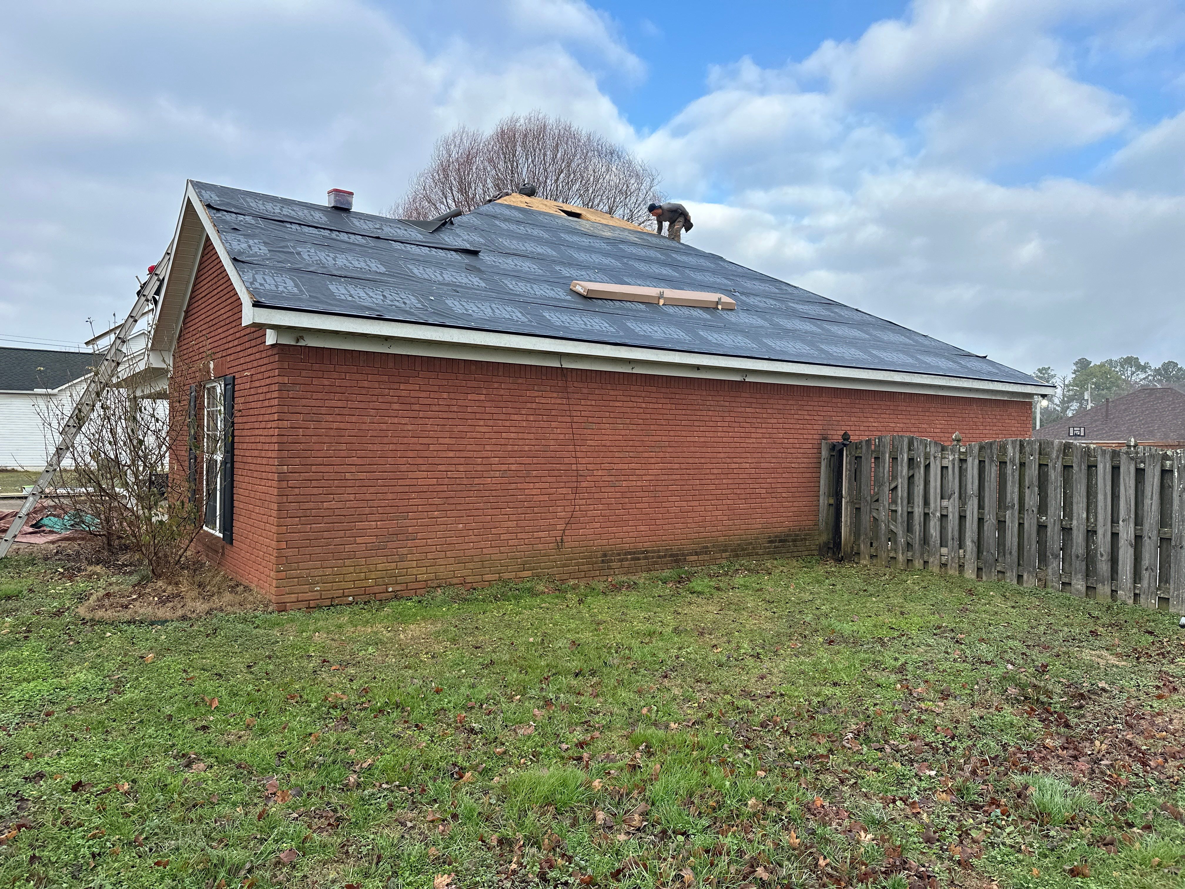 Rustic Black - Strong by BayCo Roofing