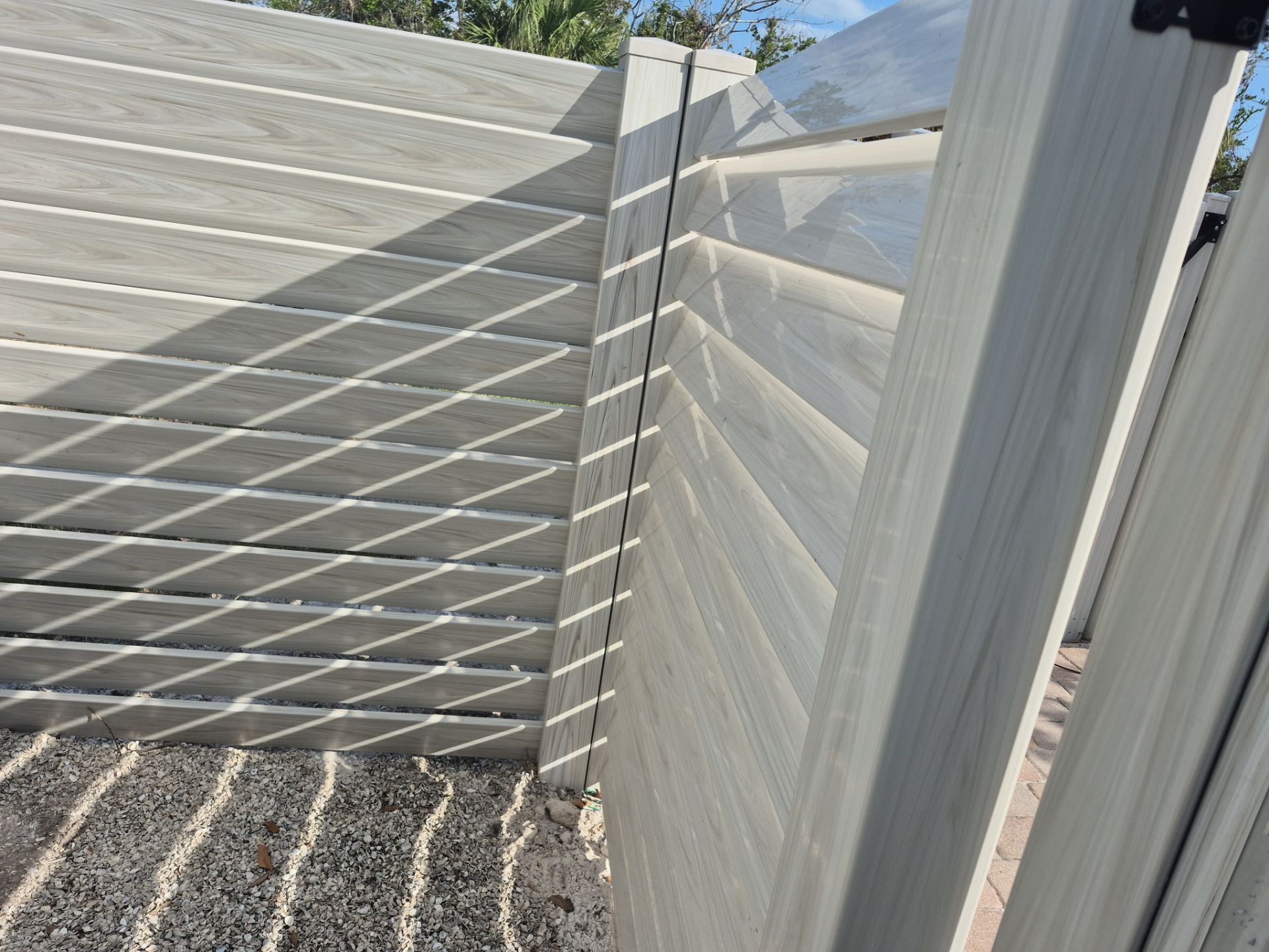 363 tierra mar ln by H&Y Fence