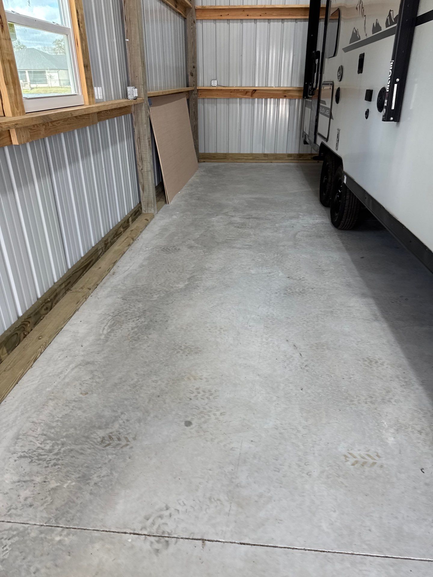 Industrial Minimalism: Simiron Grind & Clear Finish by Performance Floors & Coating