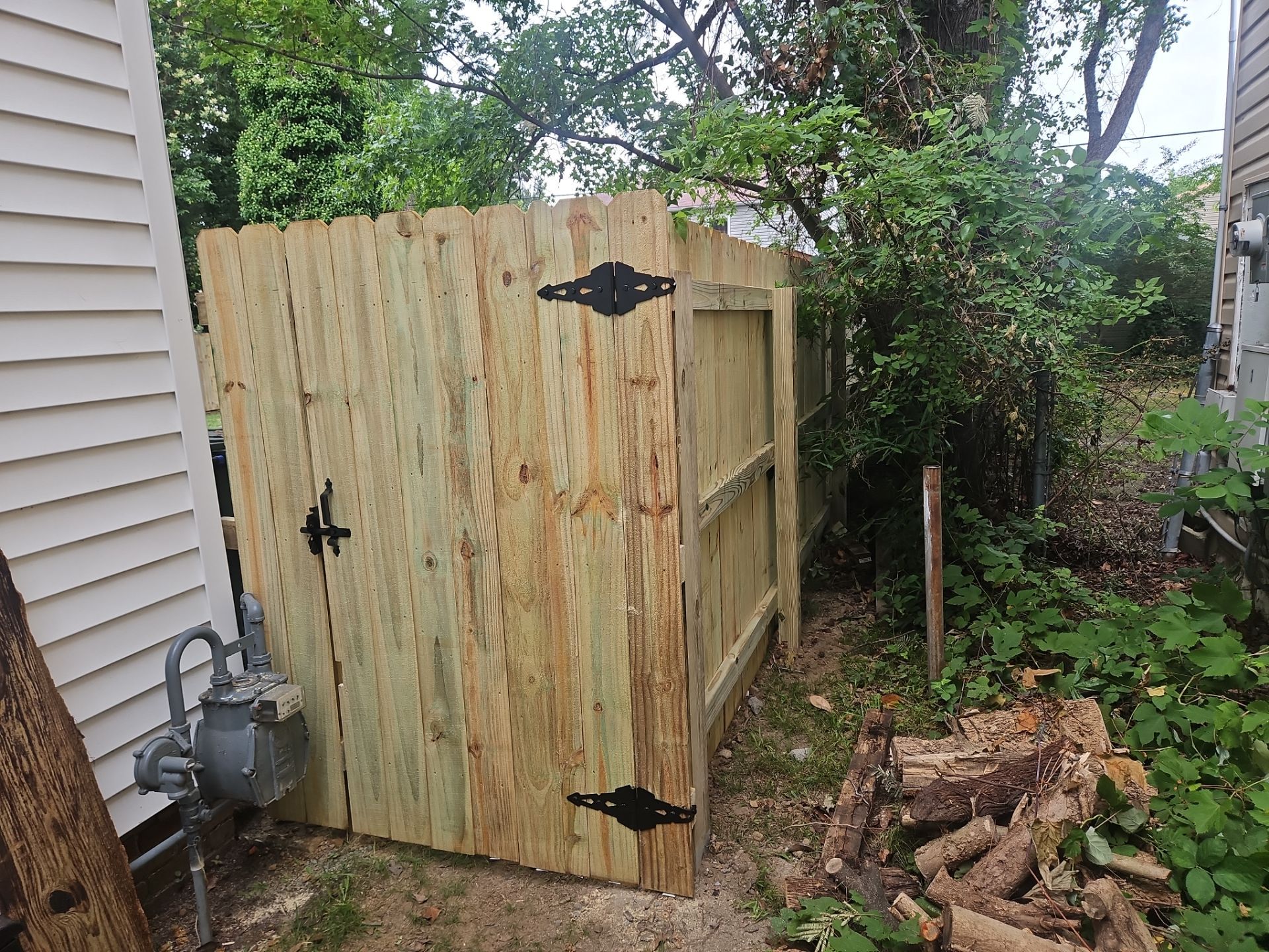Crafted for Strength, Designed for Style by Tidewater Fence