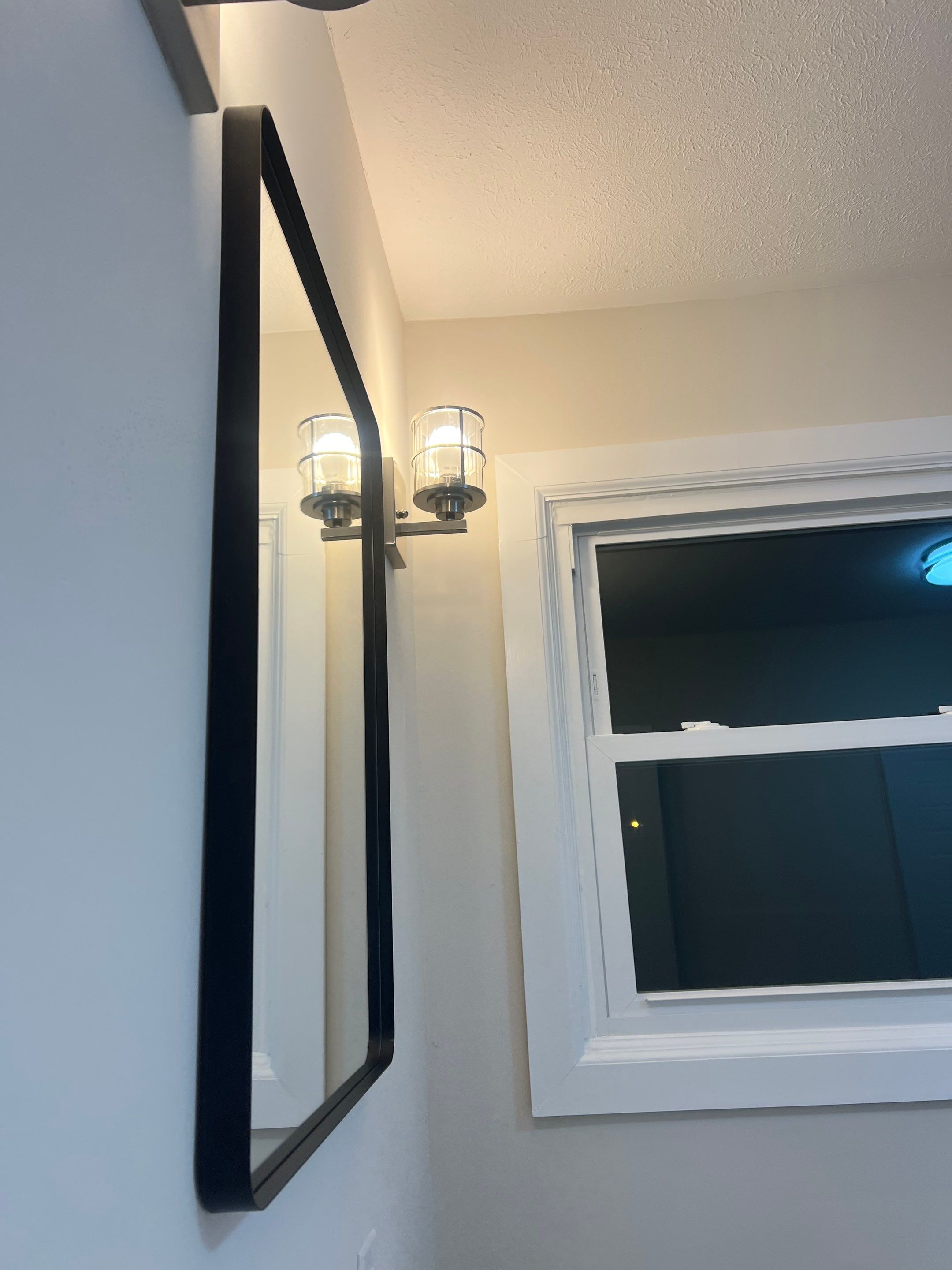 Quaint Remodel in Hurricane  by MAJO