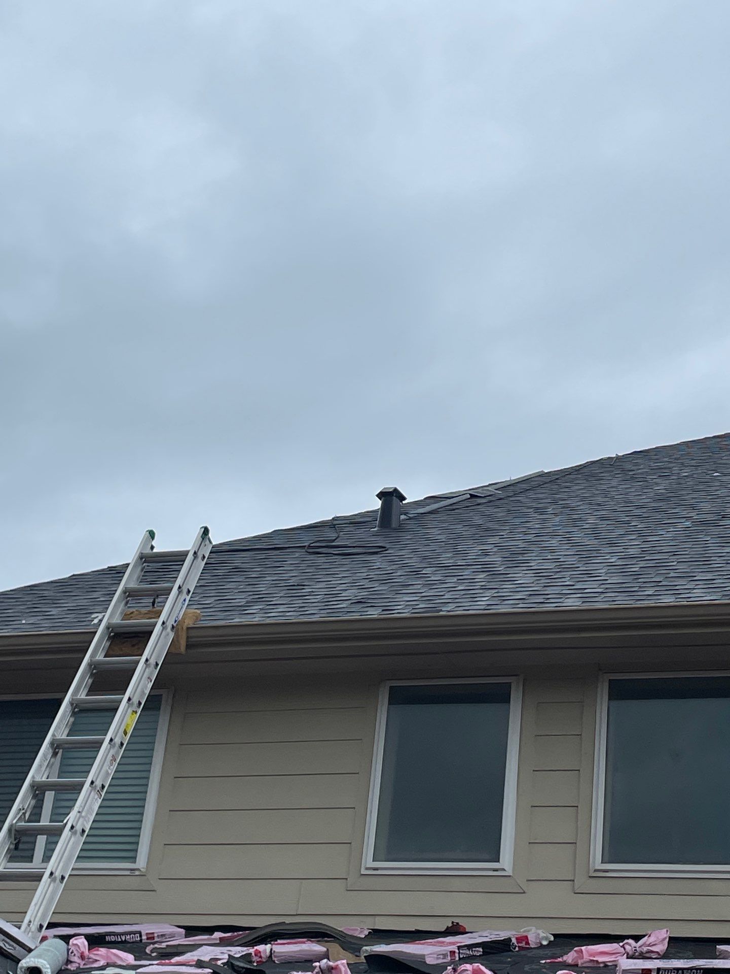Residential Roofing Installation using Owen's Corning Duration (Lifetime) Shingles by Roof Repair Company