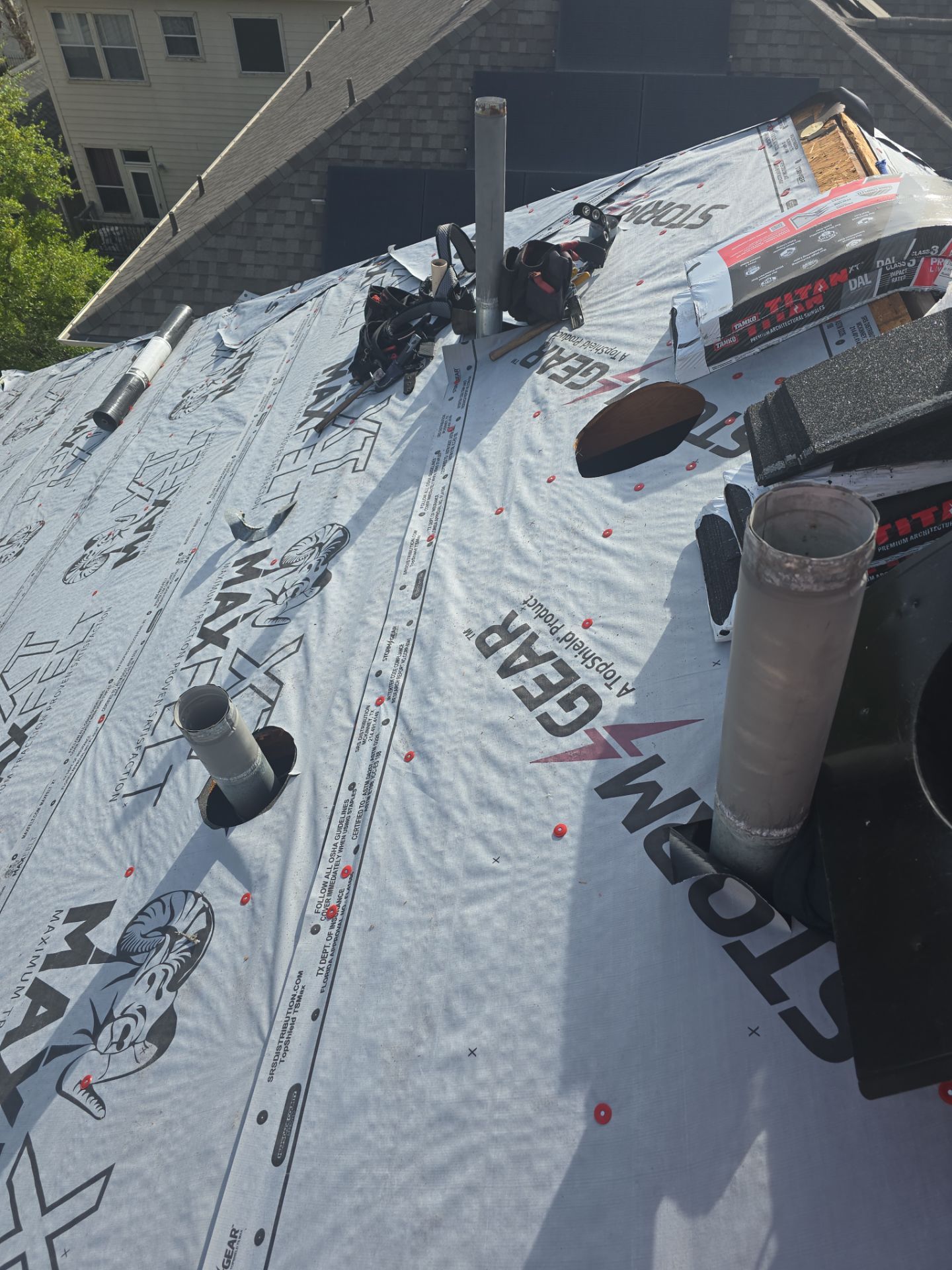 Roof Replacement Houston by Roof Repair Company